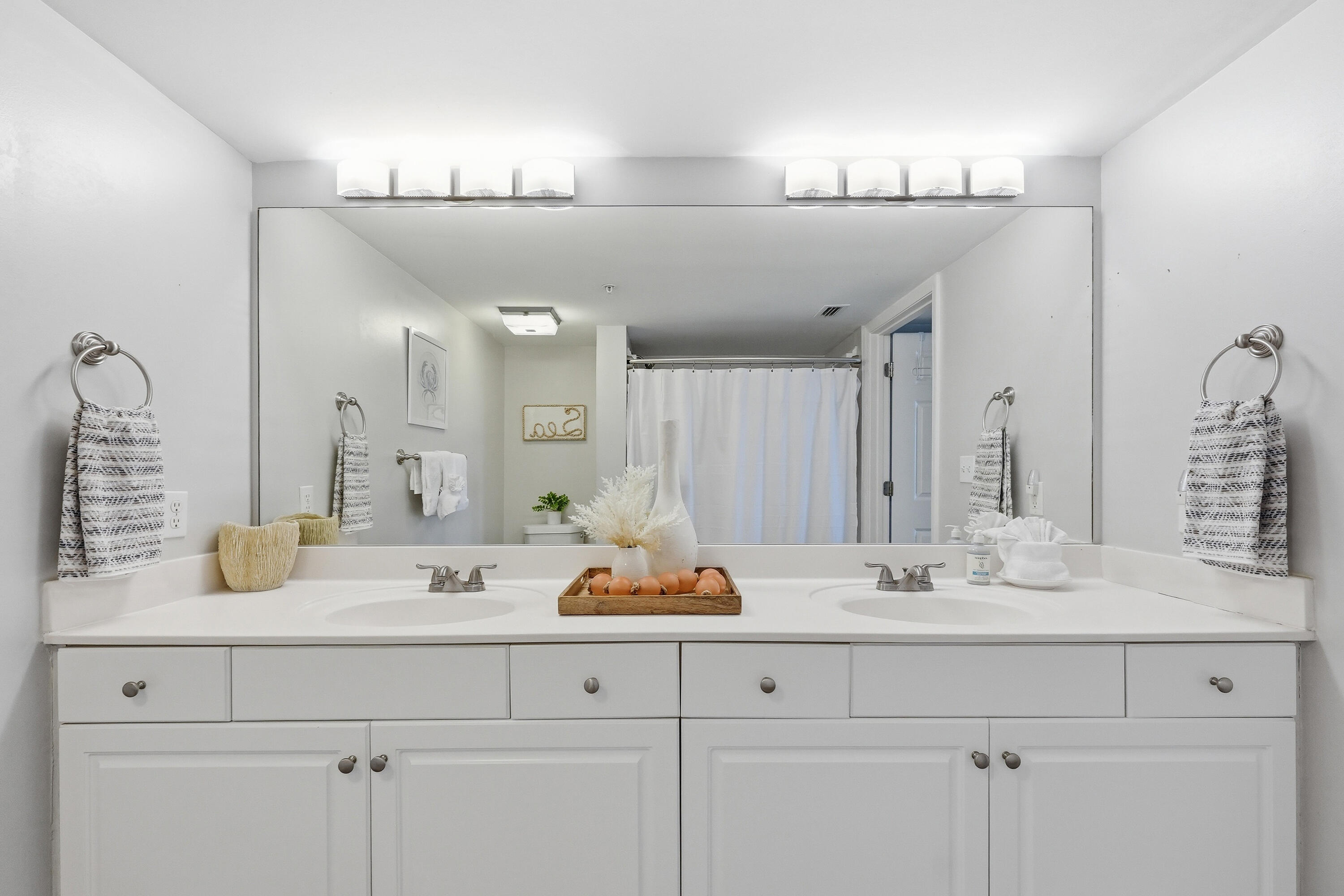 PELICAN ISLE - Residential