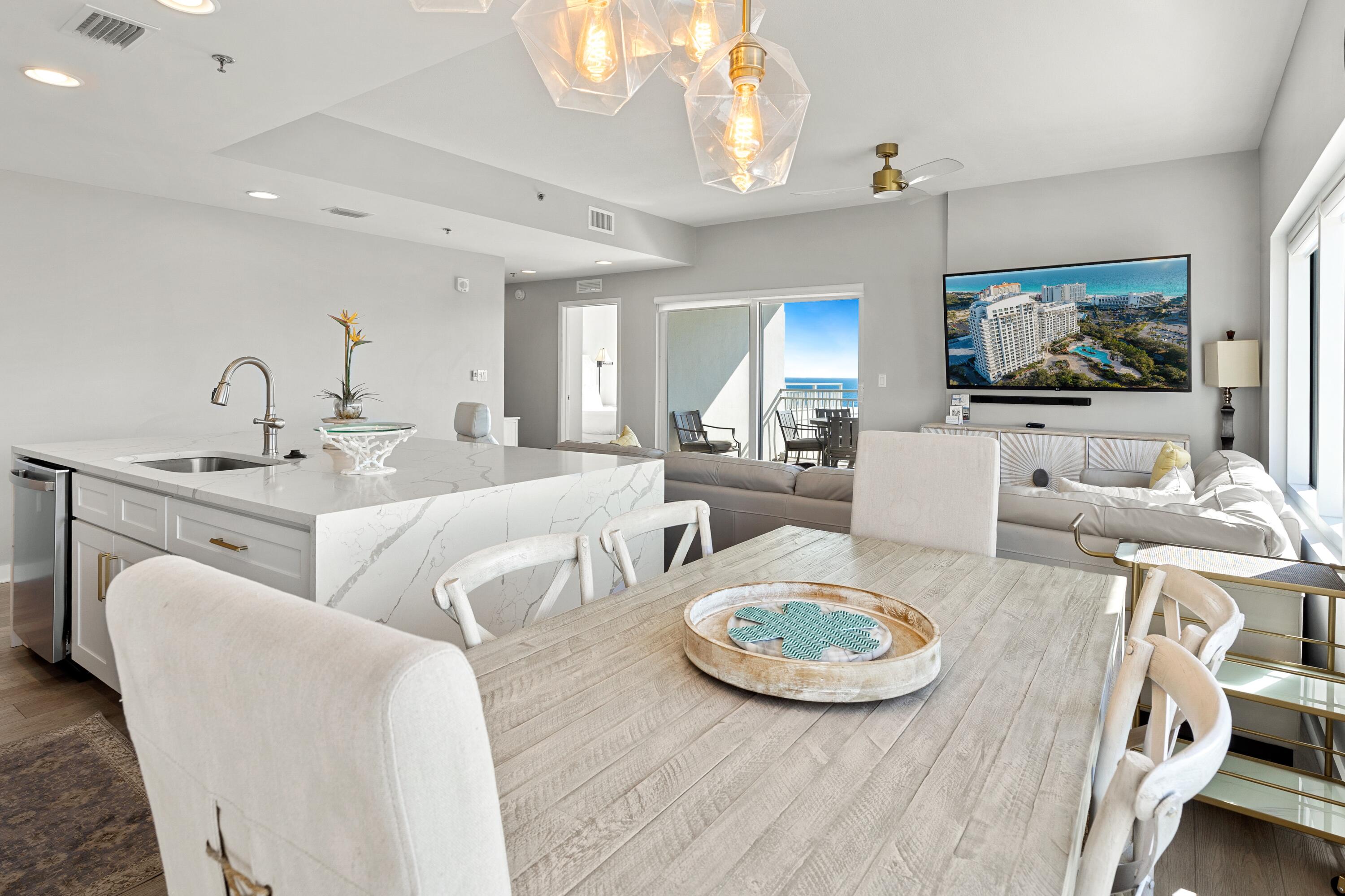 LUAU II - Residential