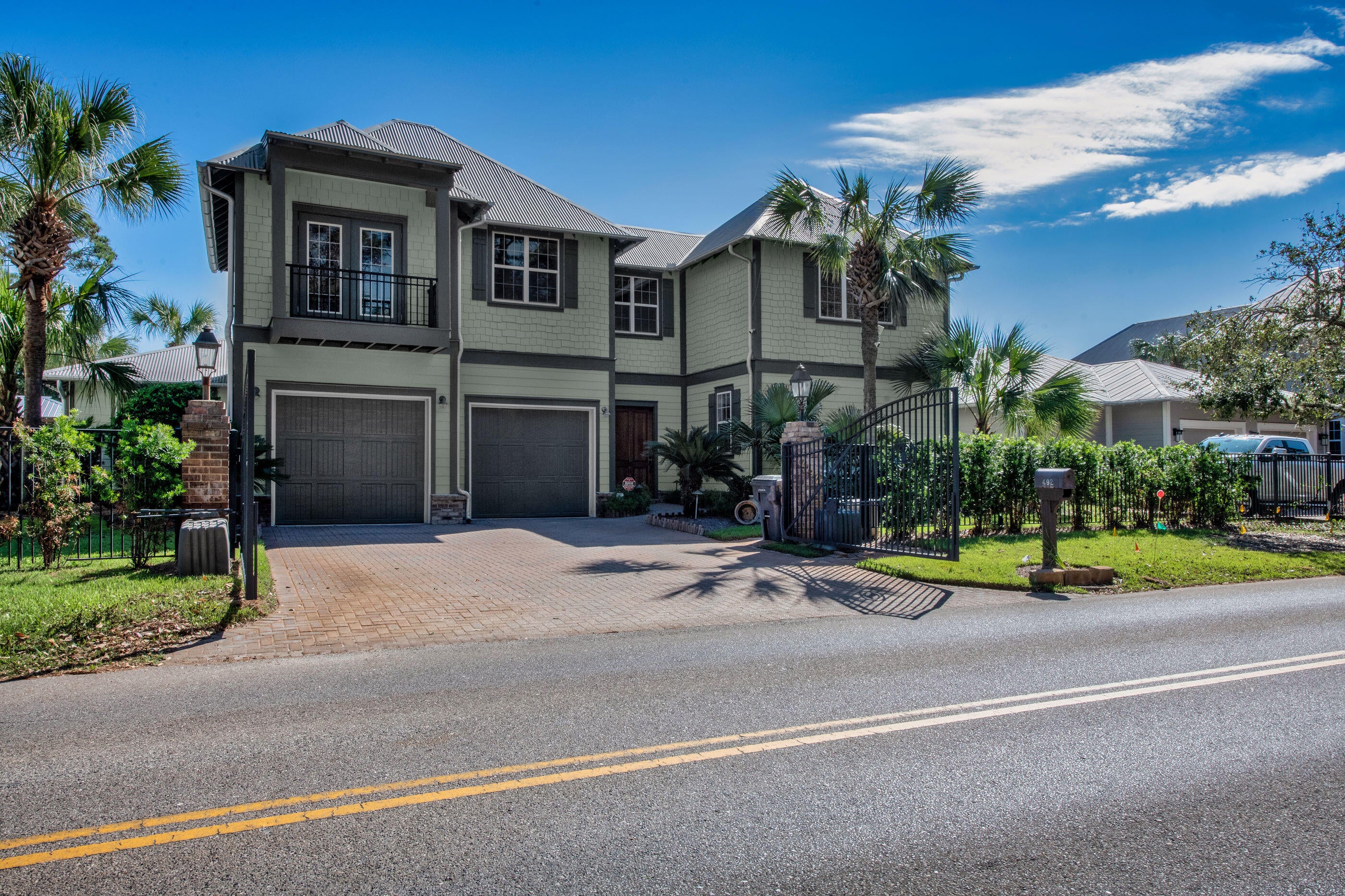 492 W Harborview Road