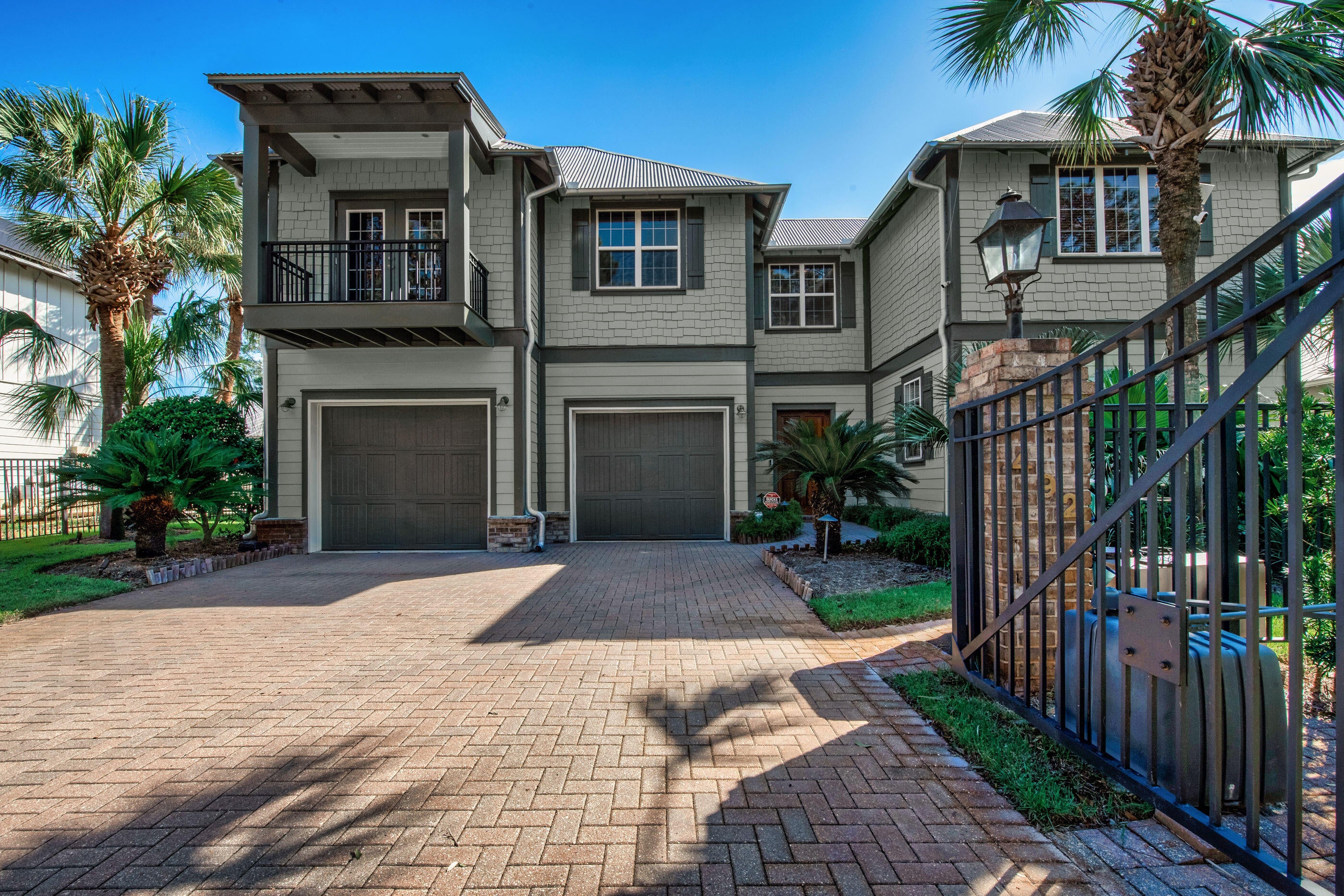 492 W Harborview Road