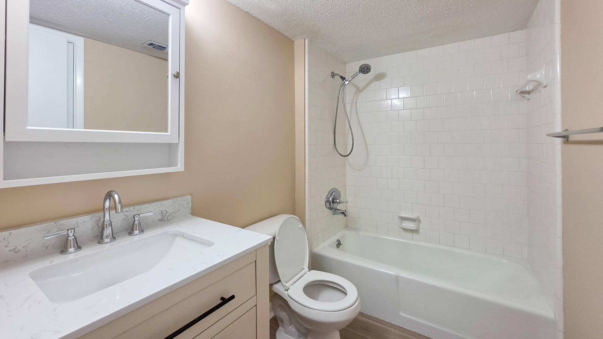 405 Marshall Court 7
