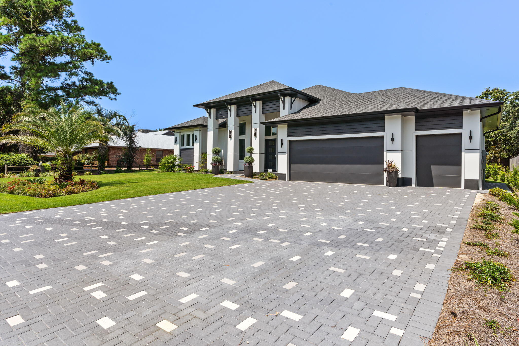SANDESTIN ESTATES - Residential