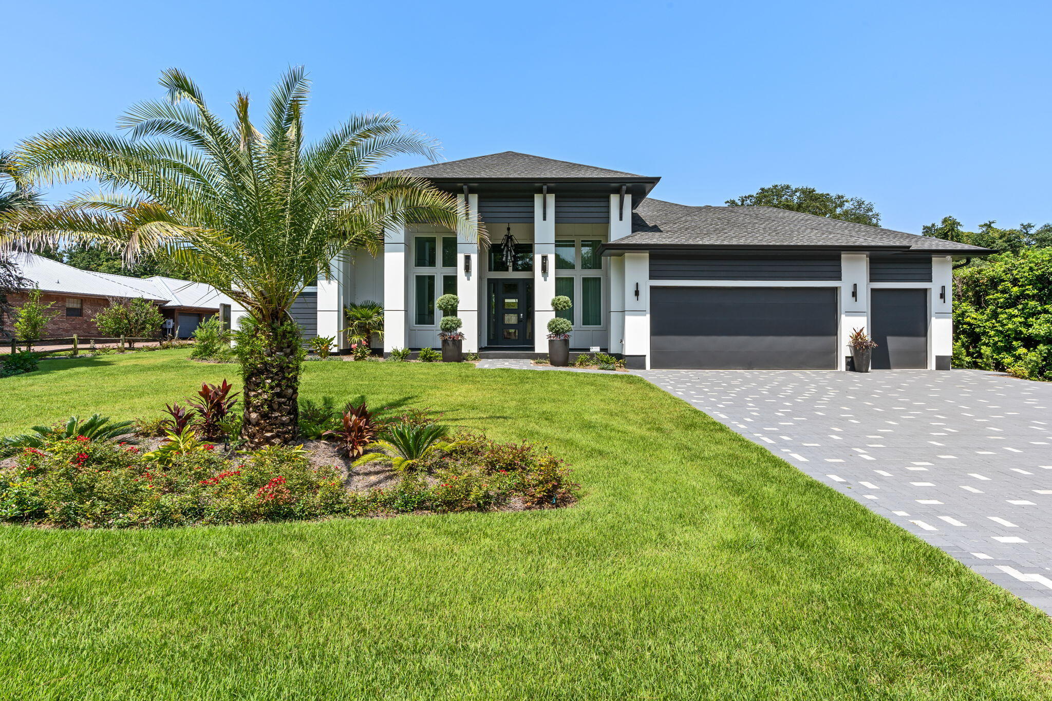 SANDESTIN ESTATES - Residential