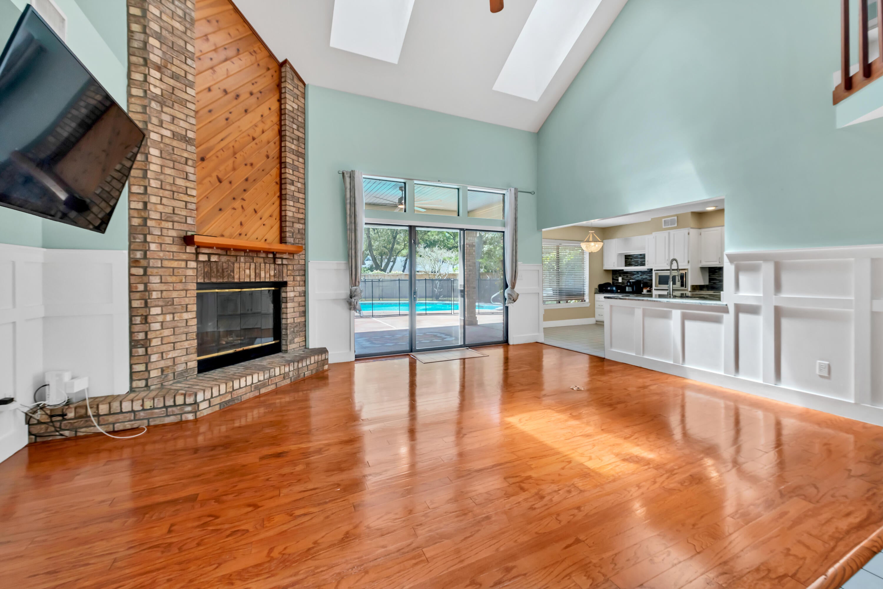 231 Windward Cove