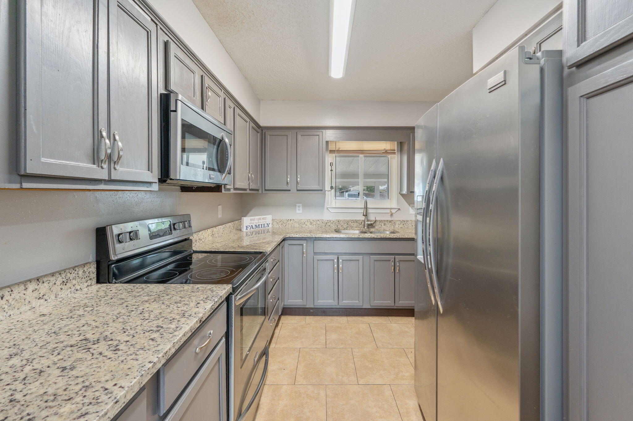 DOYCE DRIVE T/H - Residential