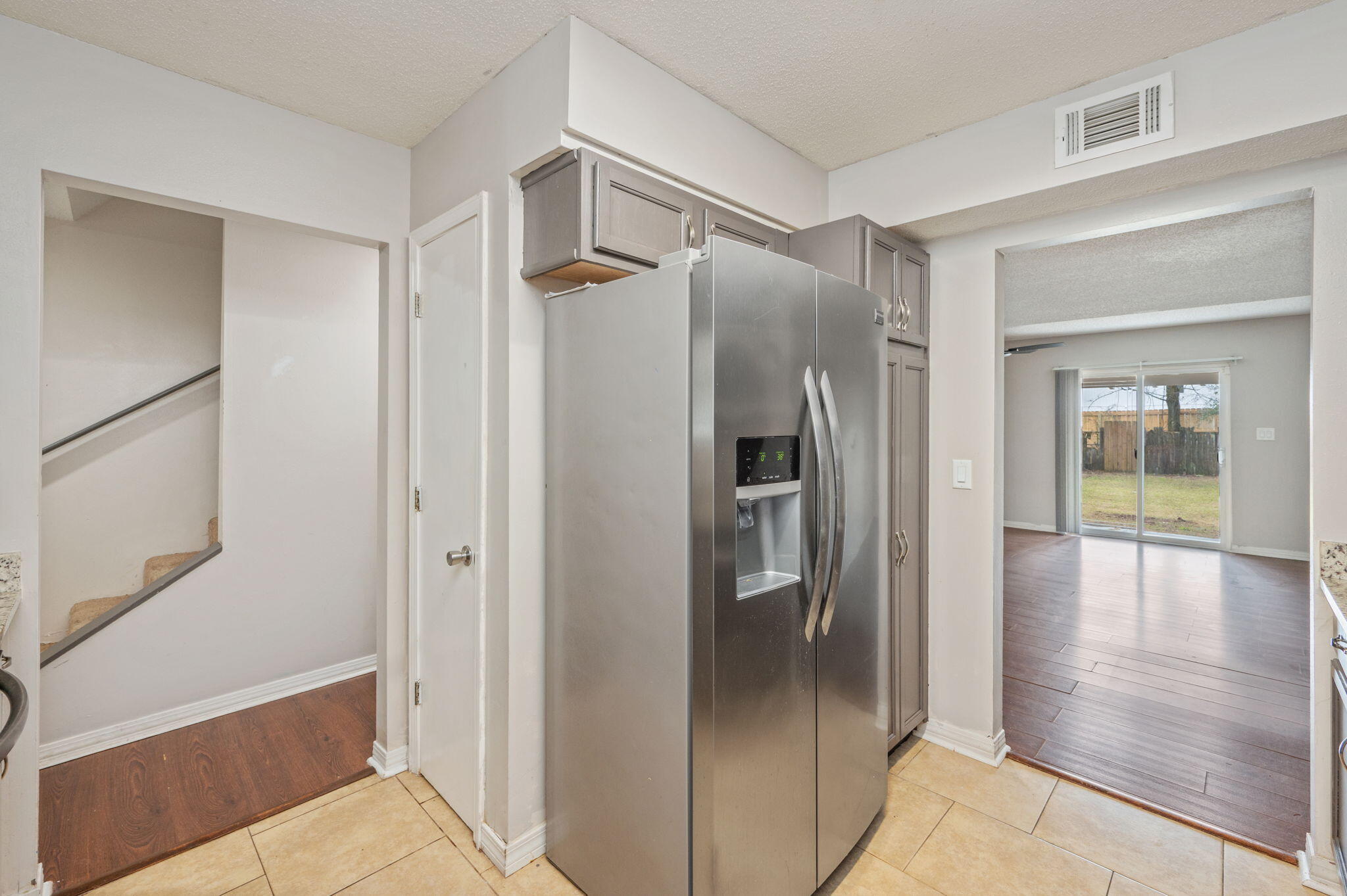 DOYCE DRIVE T/H - Residential