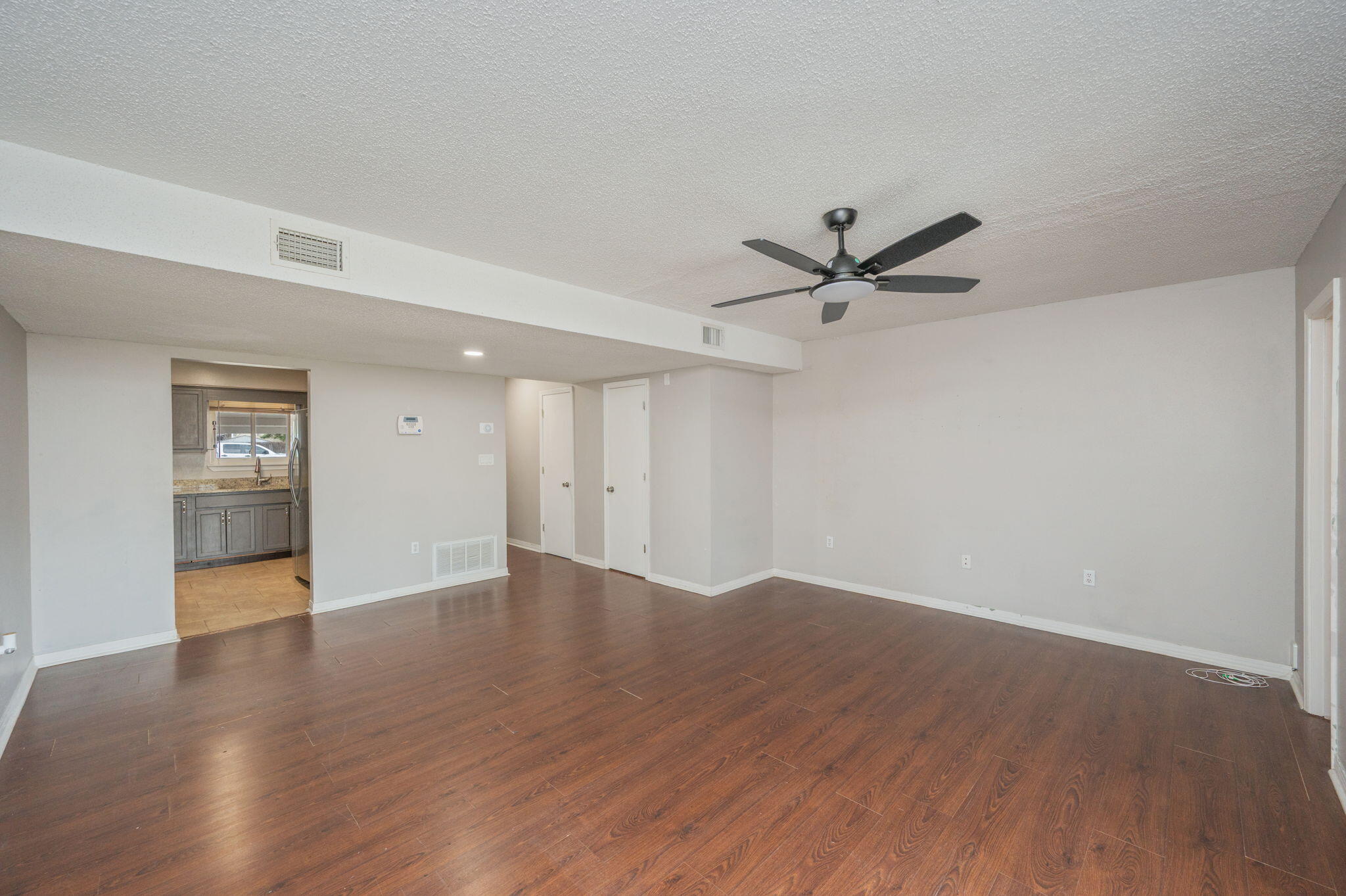 DOYCE DRIVE T/H - Residential