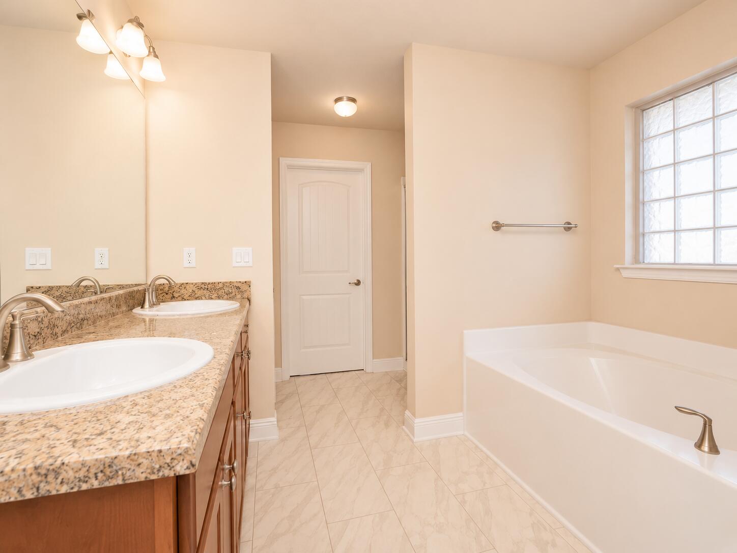 SILVER CREEK ESTATES - Residential