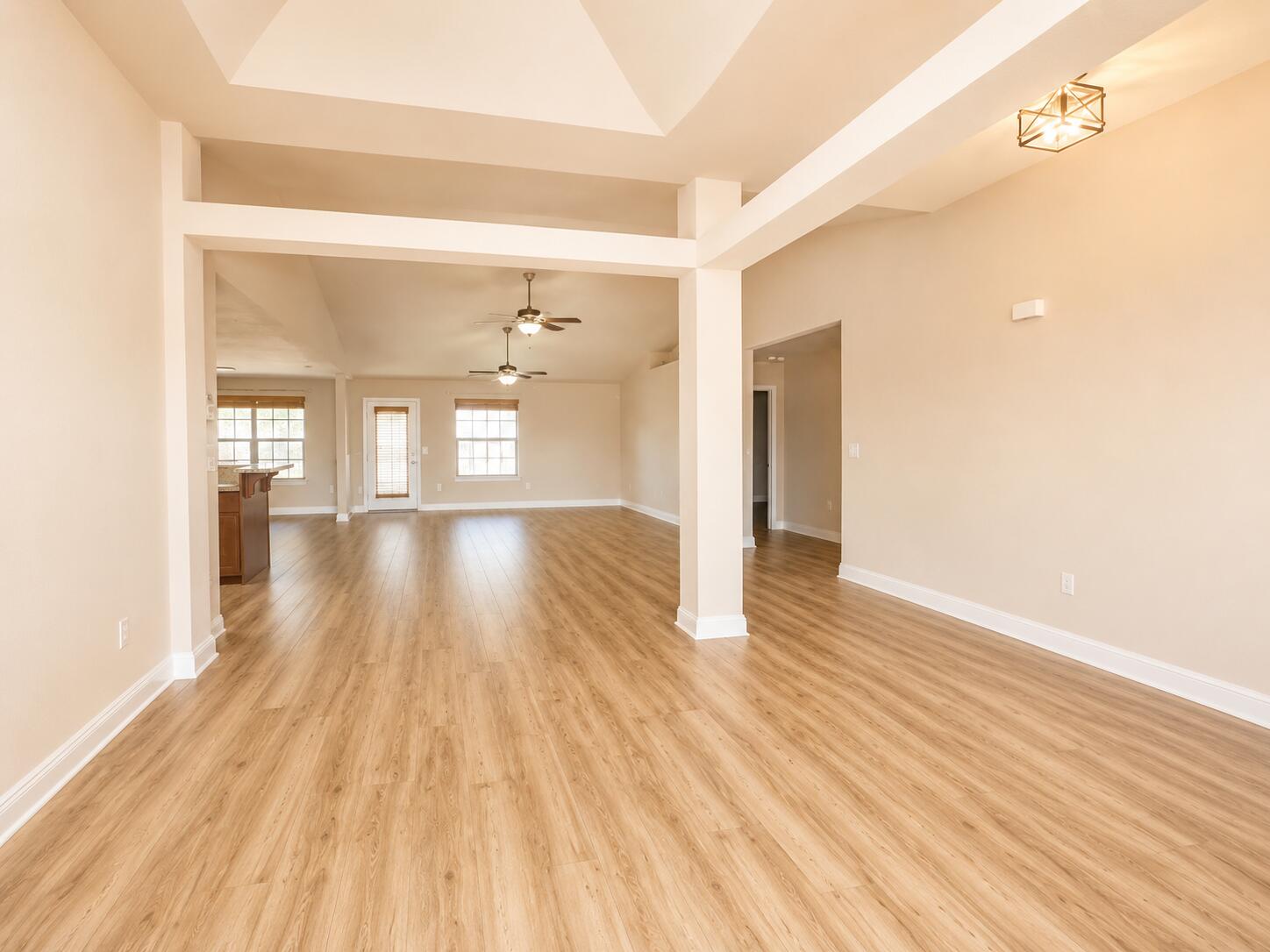 SILVER CREEK ESTATES - Residential