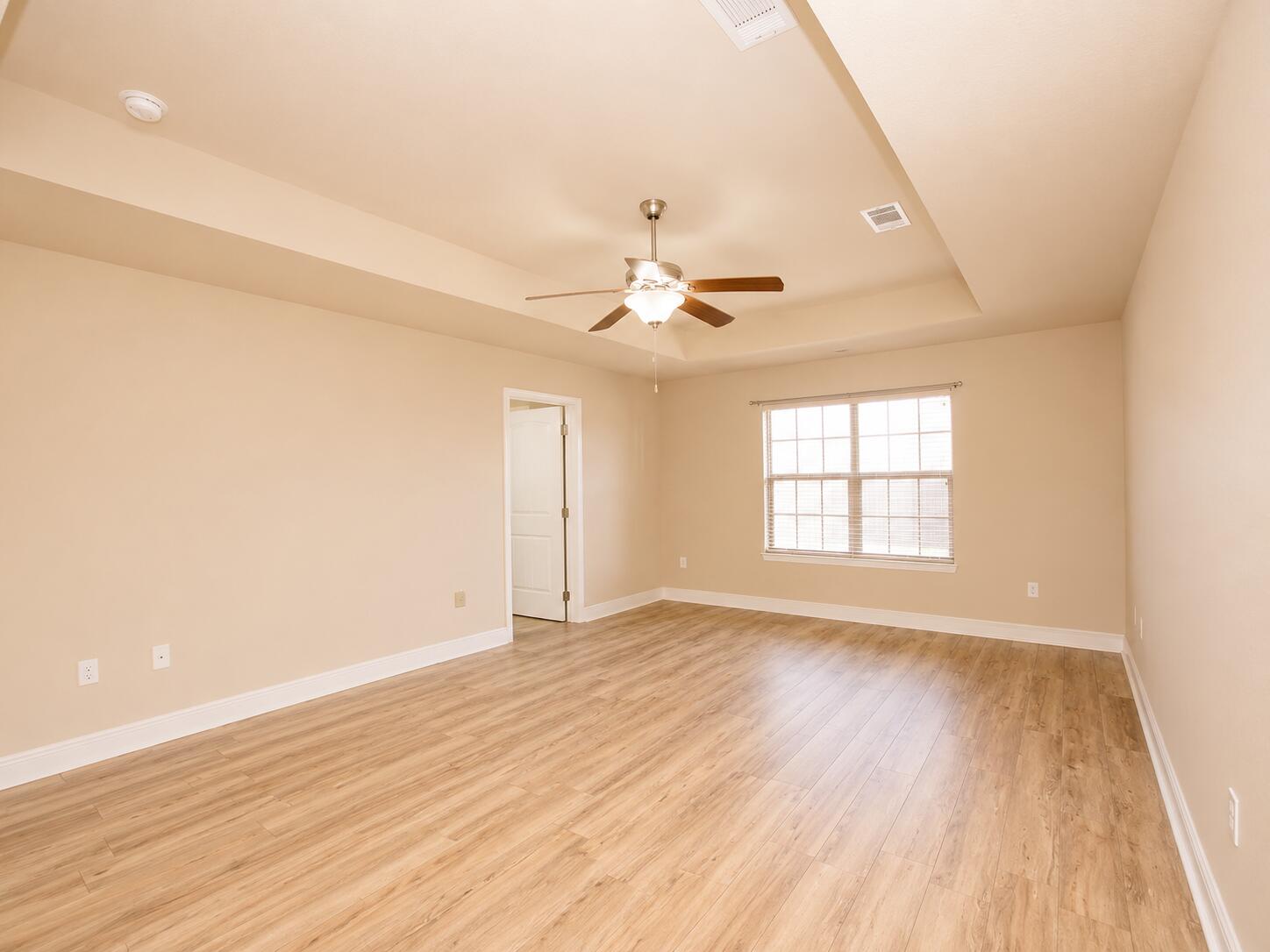 SILVER CREEK ESTATES - Residential