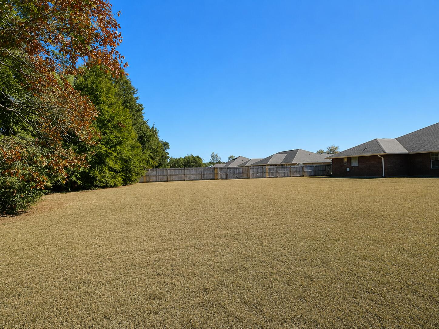 SILVER CREEK ESTATES - Residential
