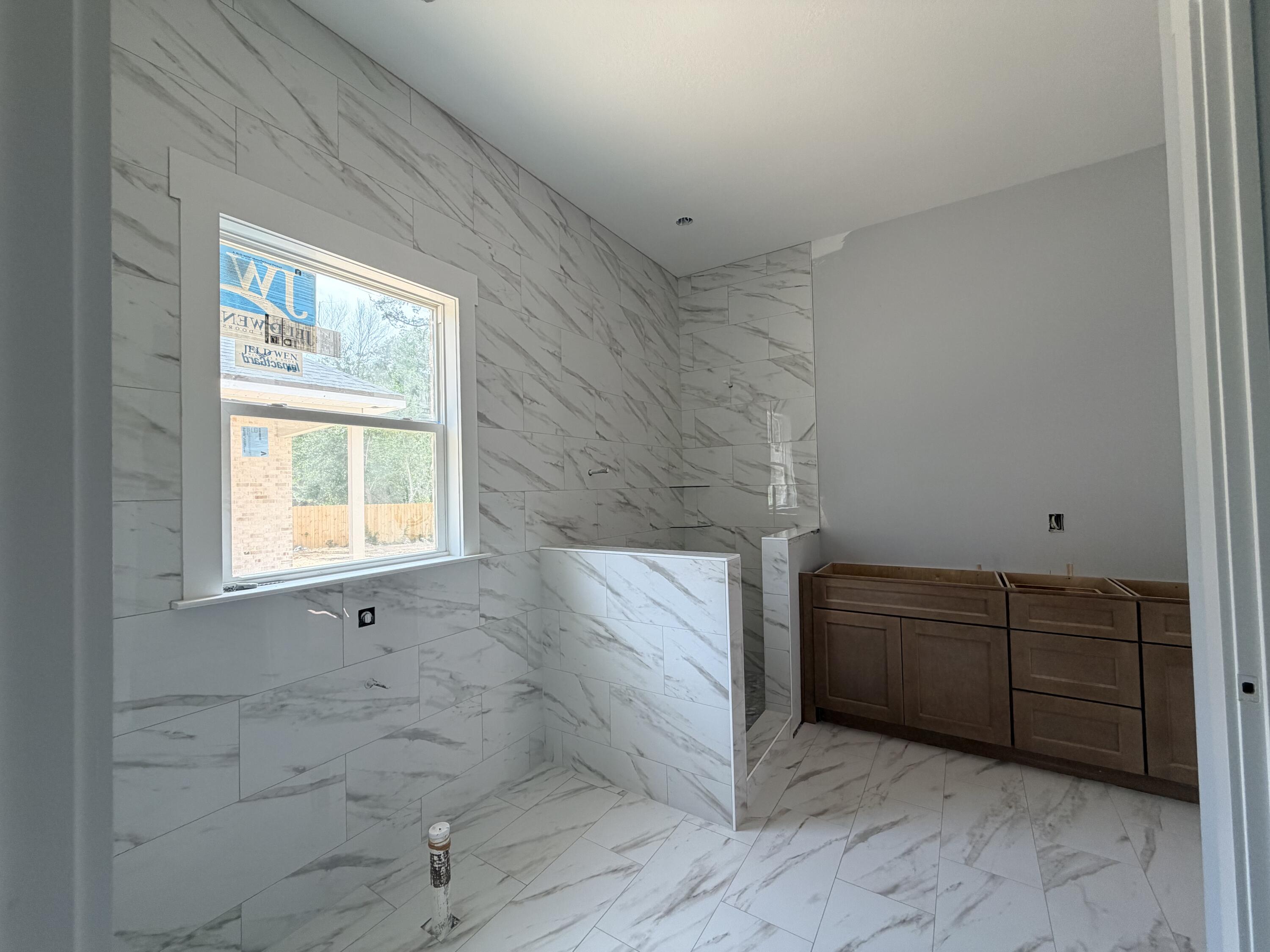 LONGWOOD - Residential