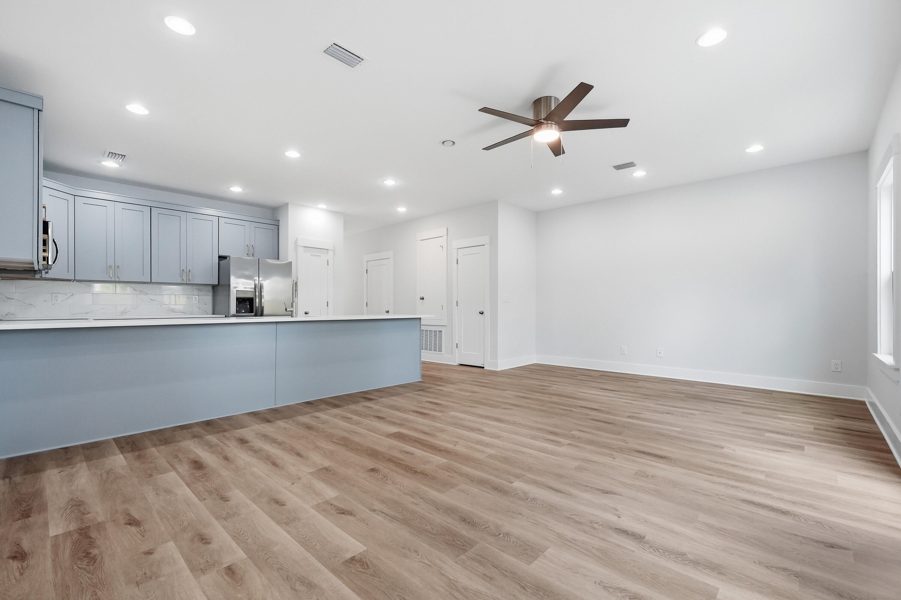 704 Ferguson Drive 6