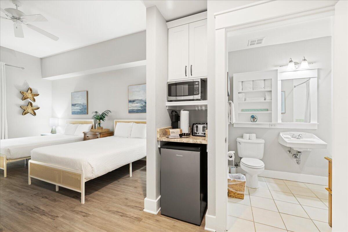 PILOT HOUSE - Residential