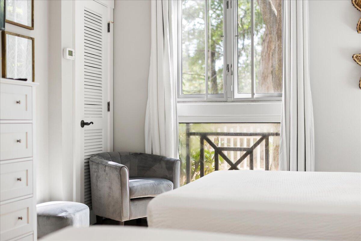 PILOT HOUSE - Residential