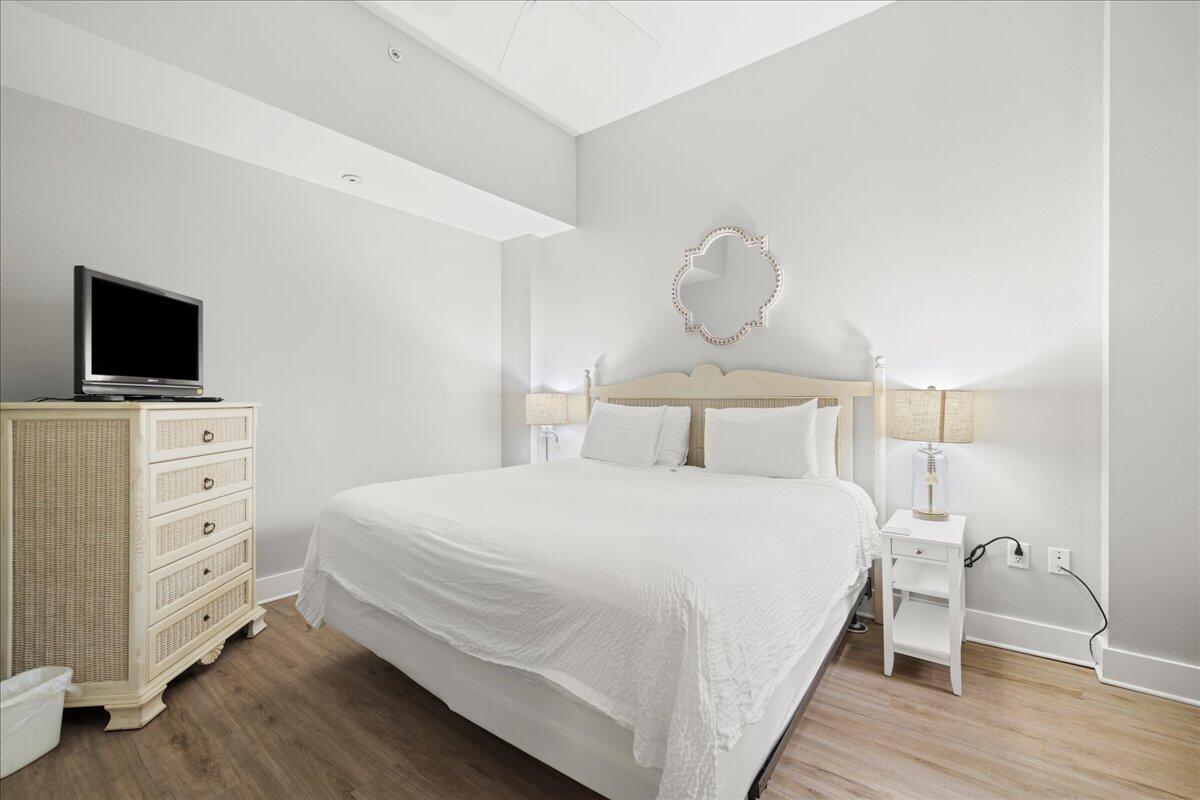 PILOT HOUSE - Residential