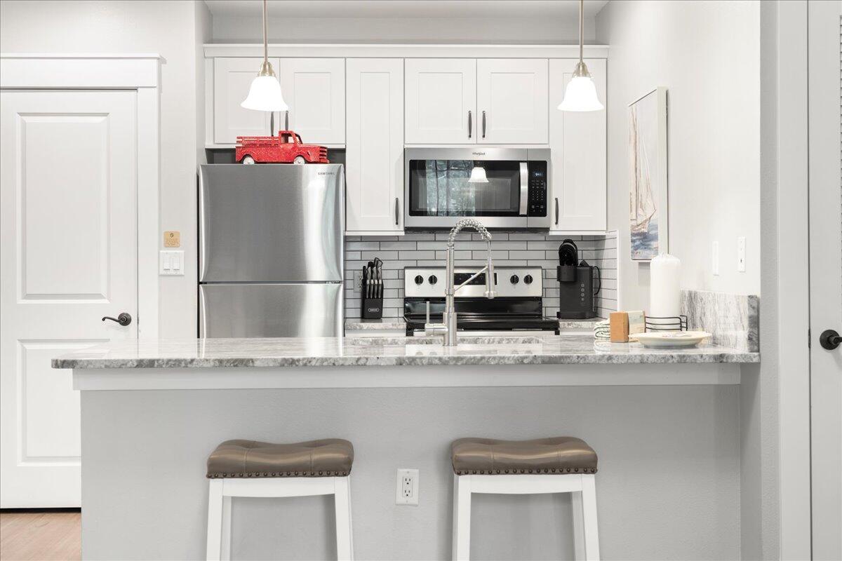 PILOT HOUSE - Residential