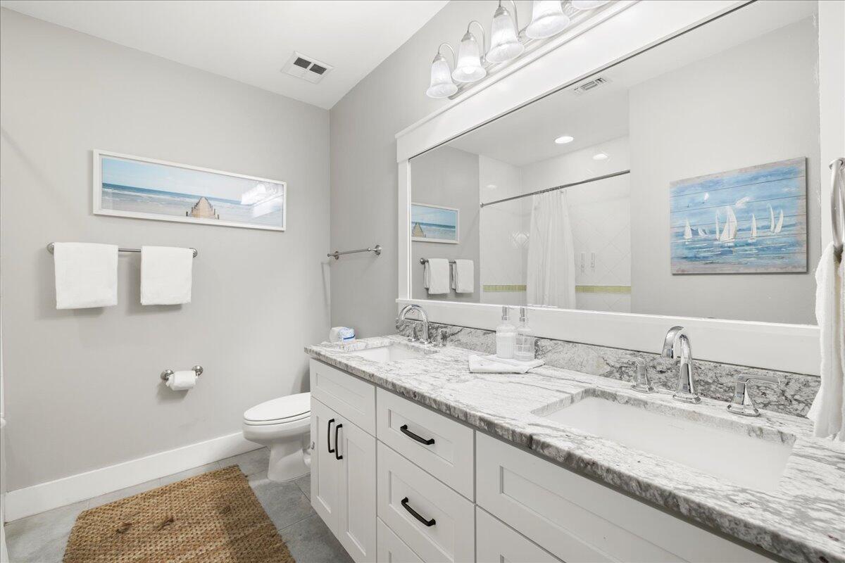 PILOT HOUSE - Residential