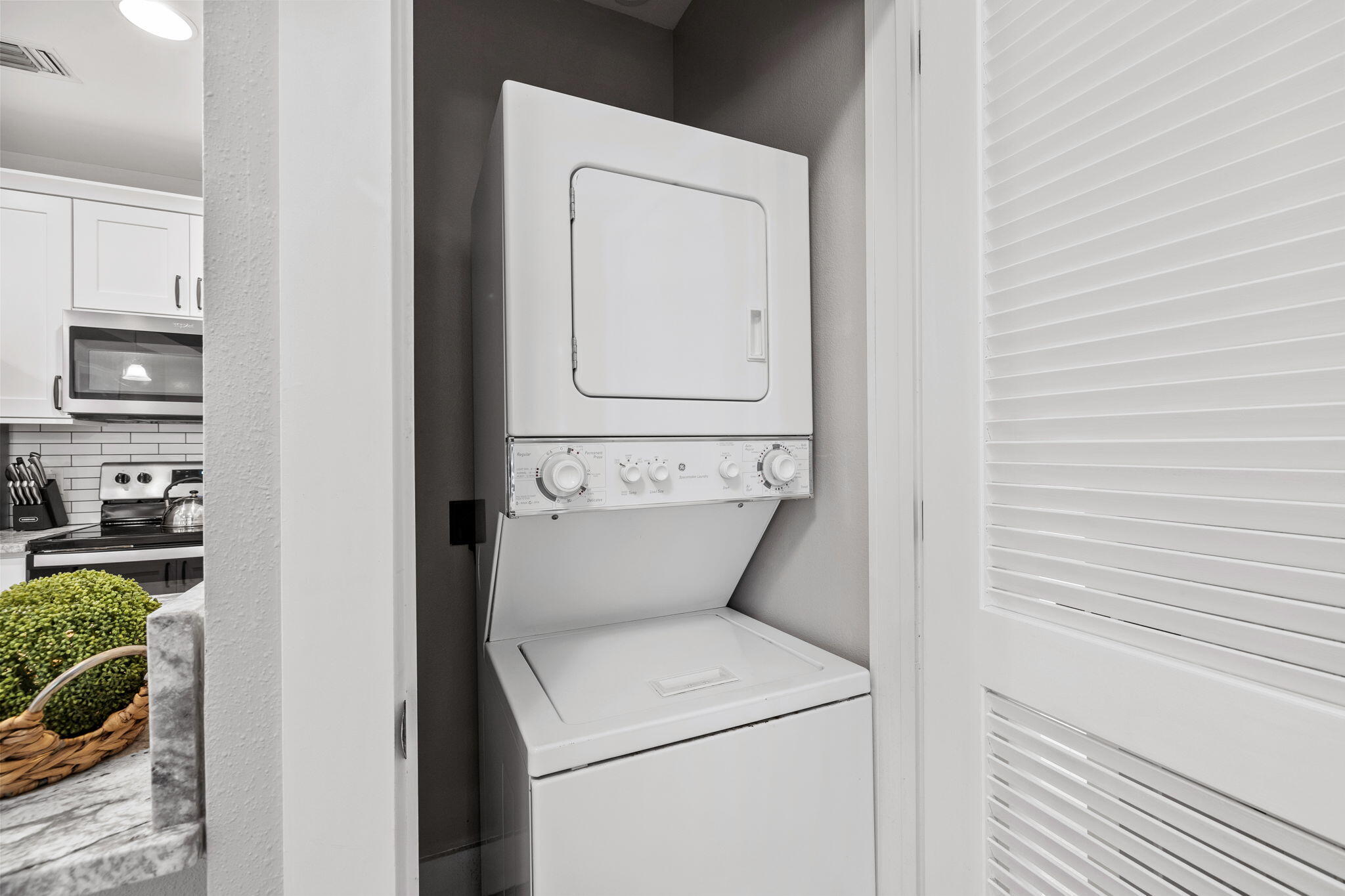 PILOT HOUSE - Residential