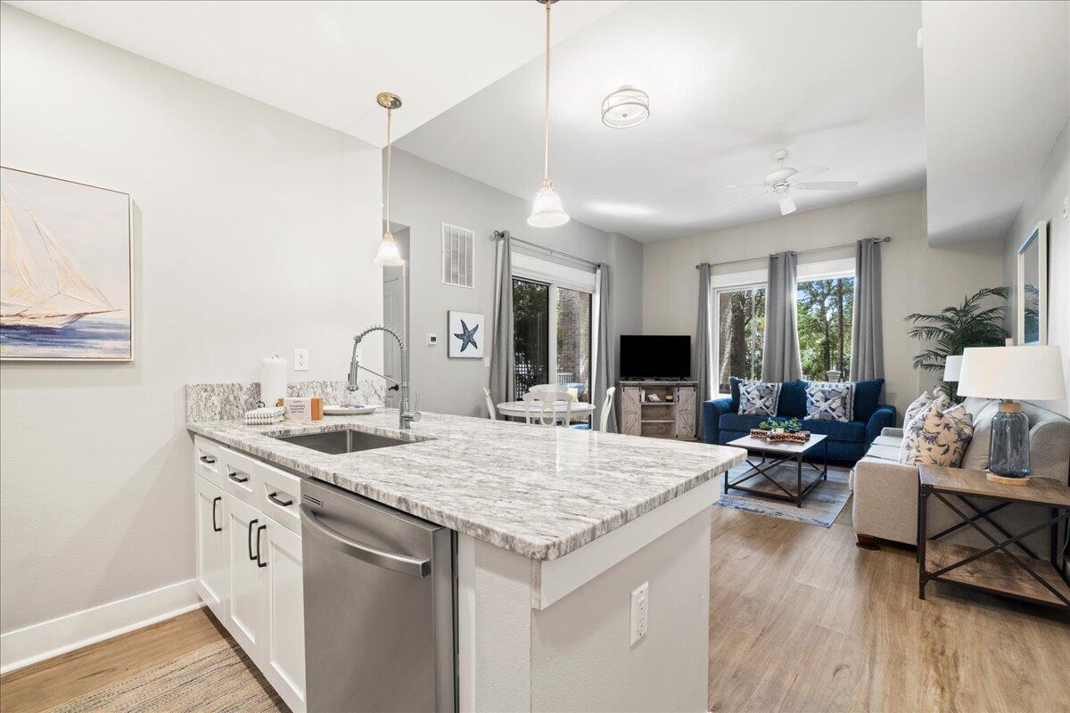 PILOT HOUSE - Residential