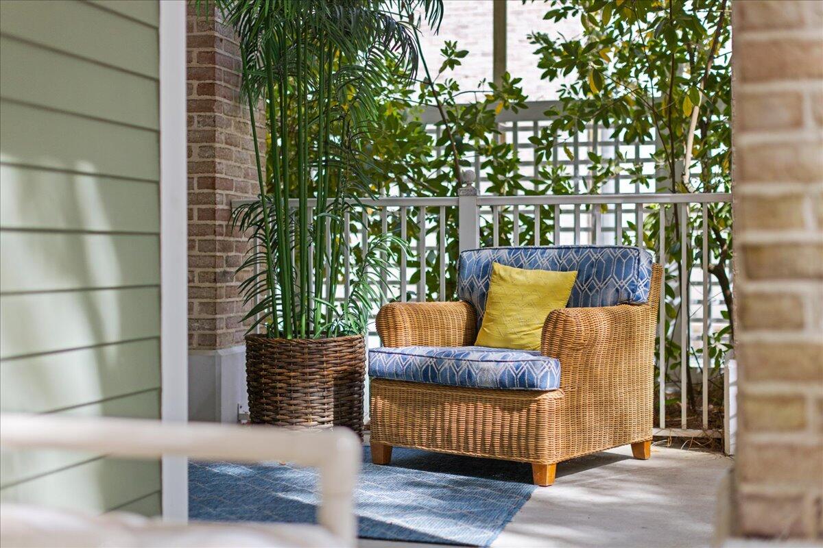 PILOT HOUSE - Residential