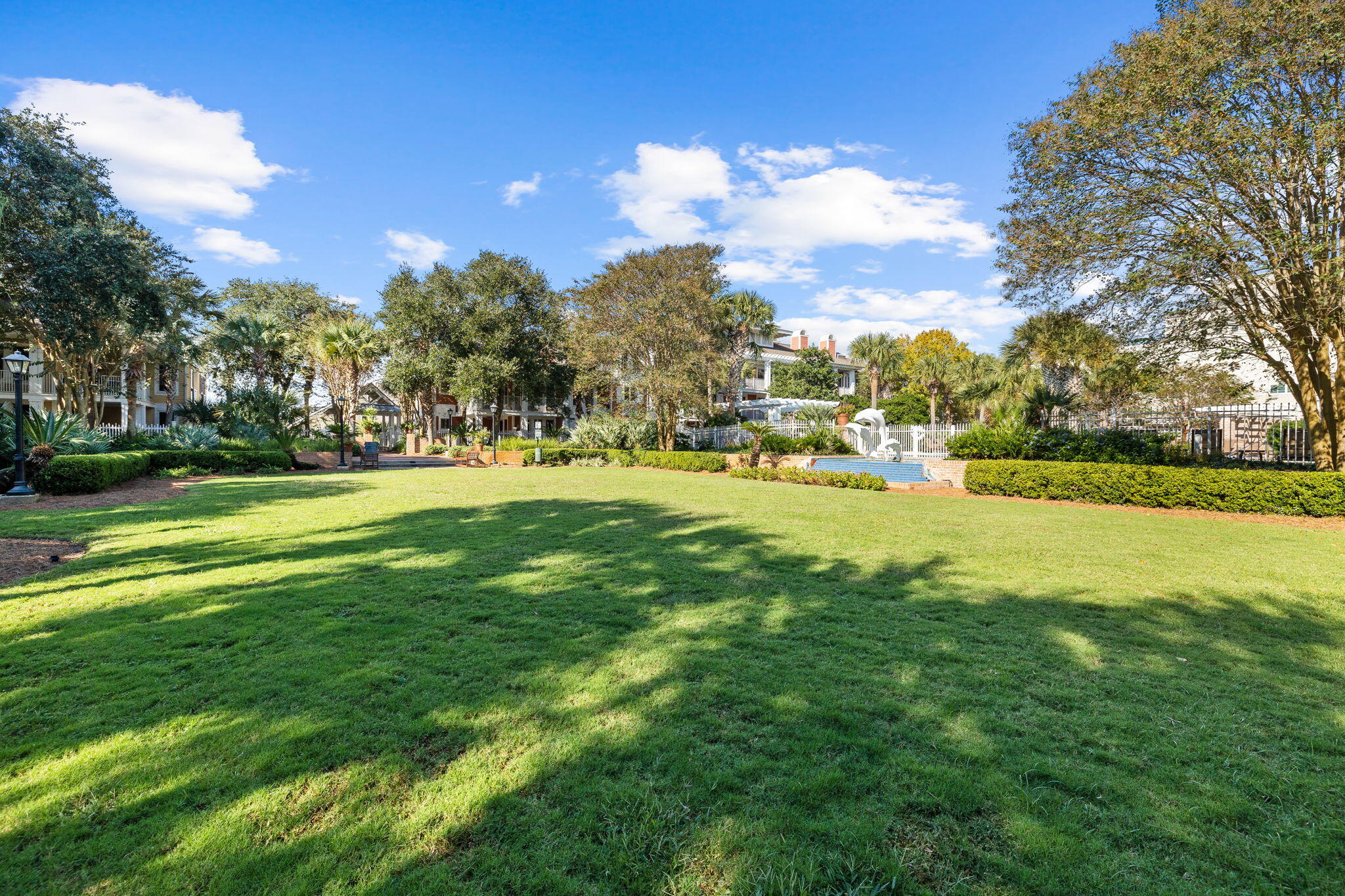 PILOT HOUSE - Residential