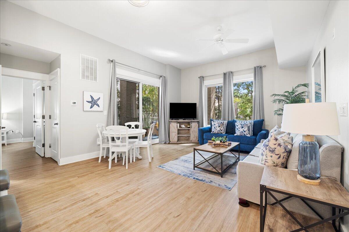 PILOT HOUSE - Residential