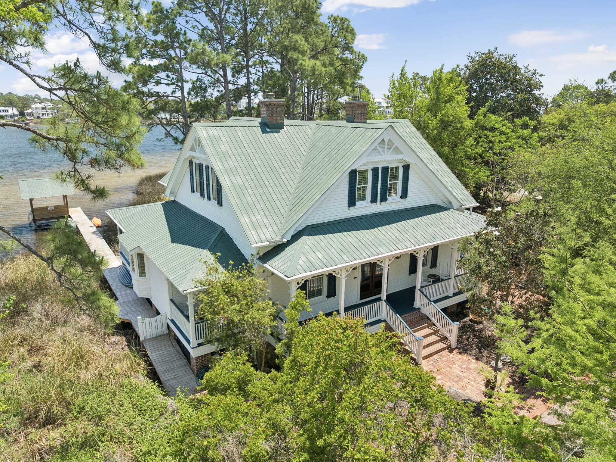 EASTERN LAKE S/D - Residential