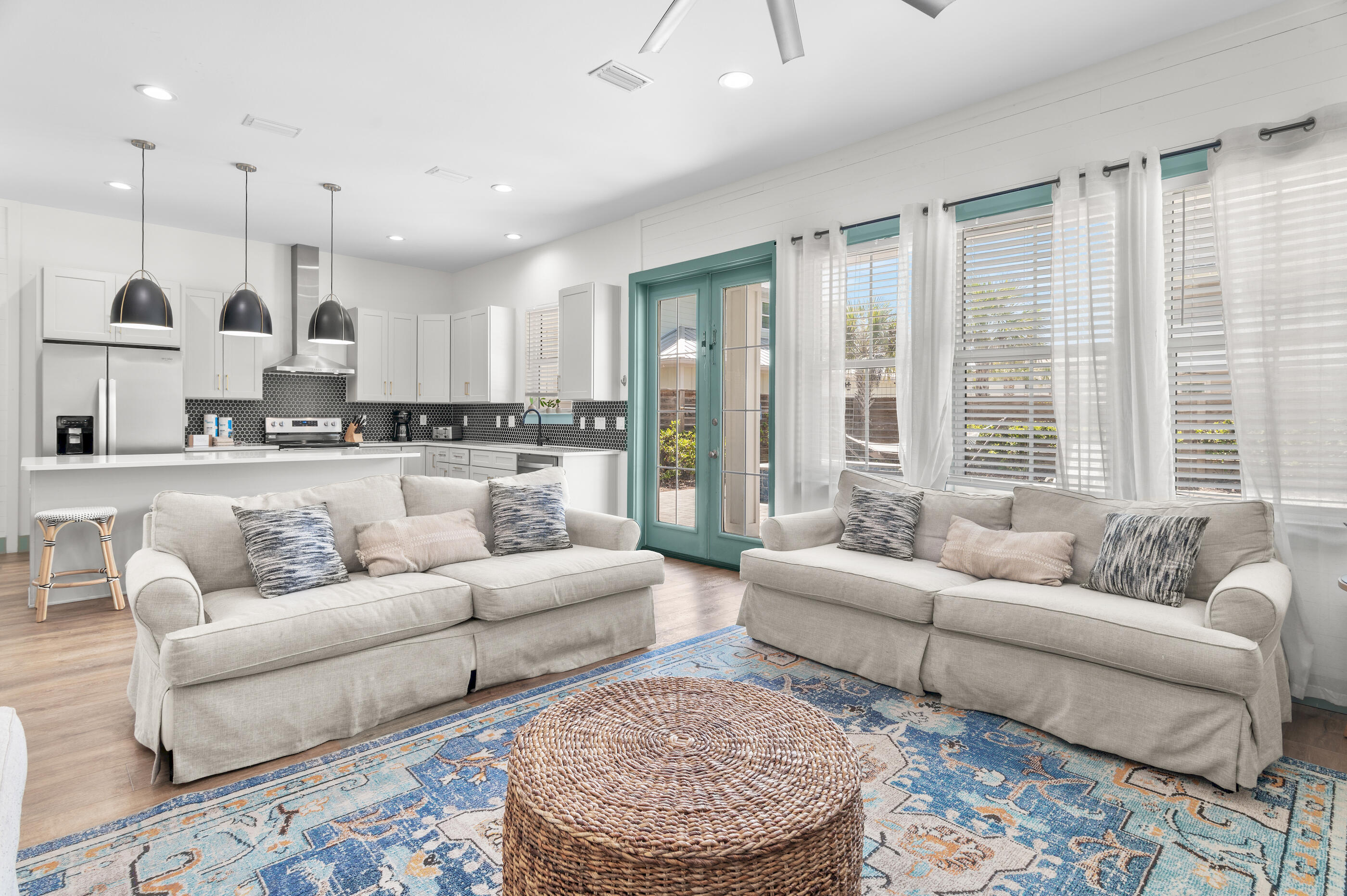 FRANGISTA BEACH 2ND ADDN - Residential