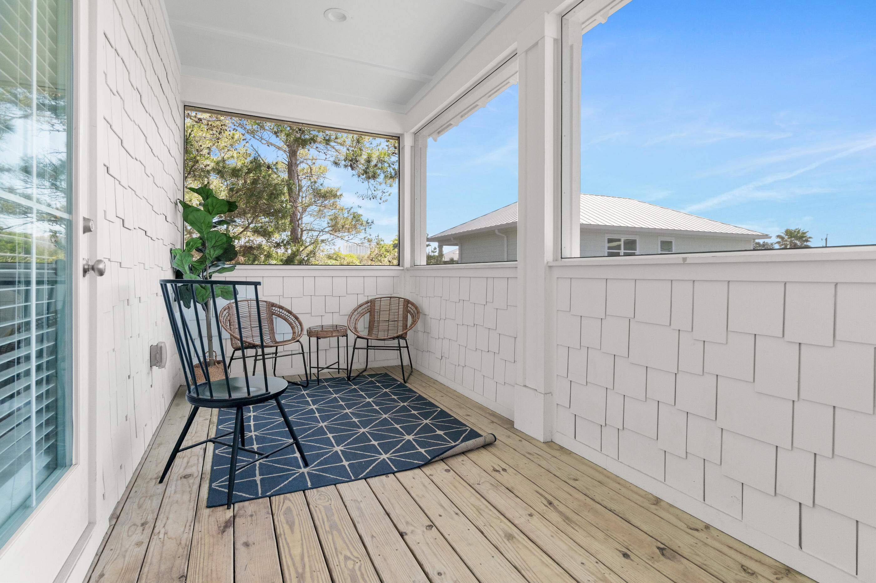 FRANGISTA BEACH 2ND ADDN - Residential