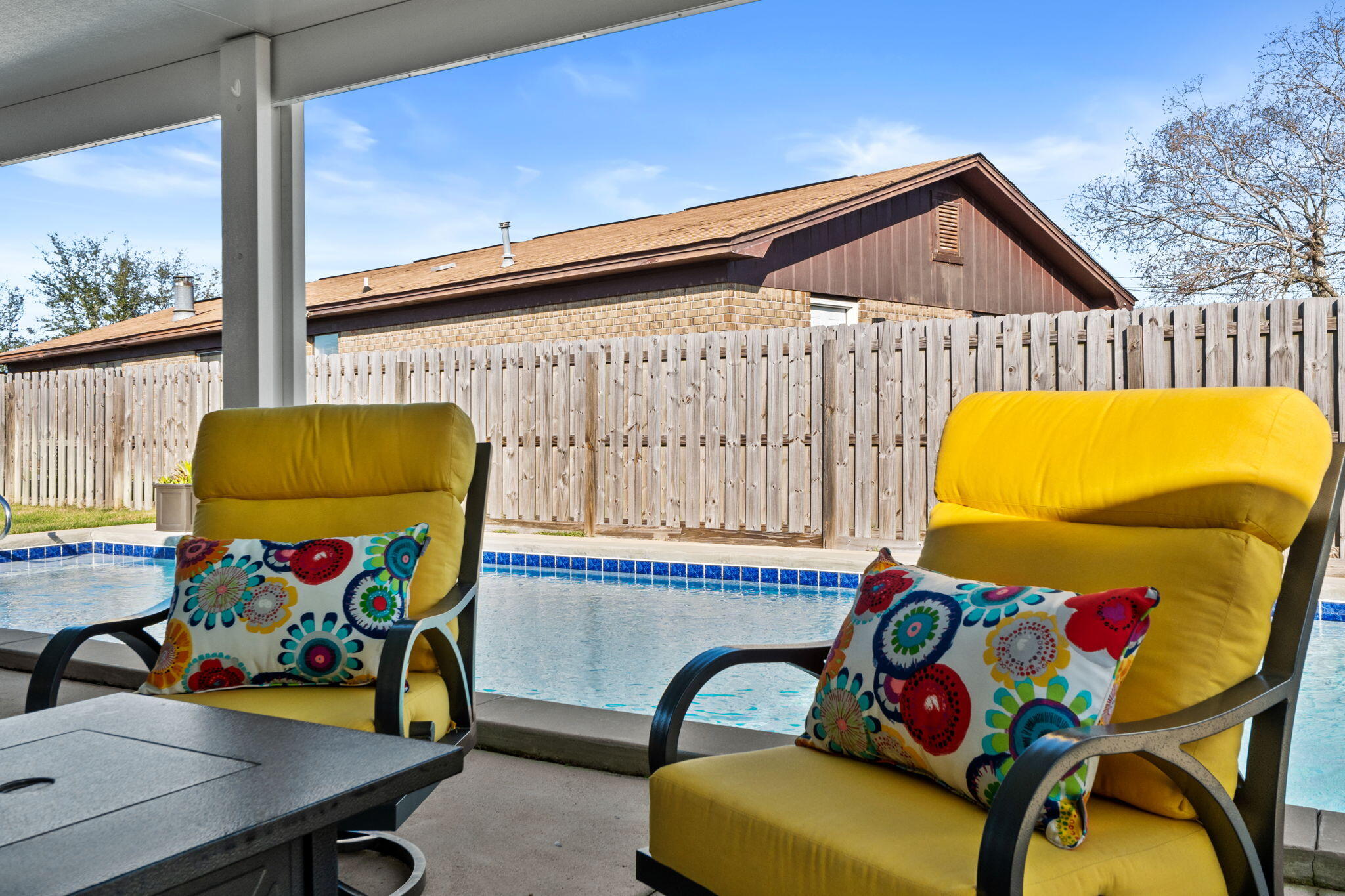 BAY FRONT - Residential