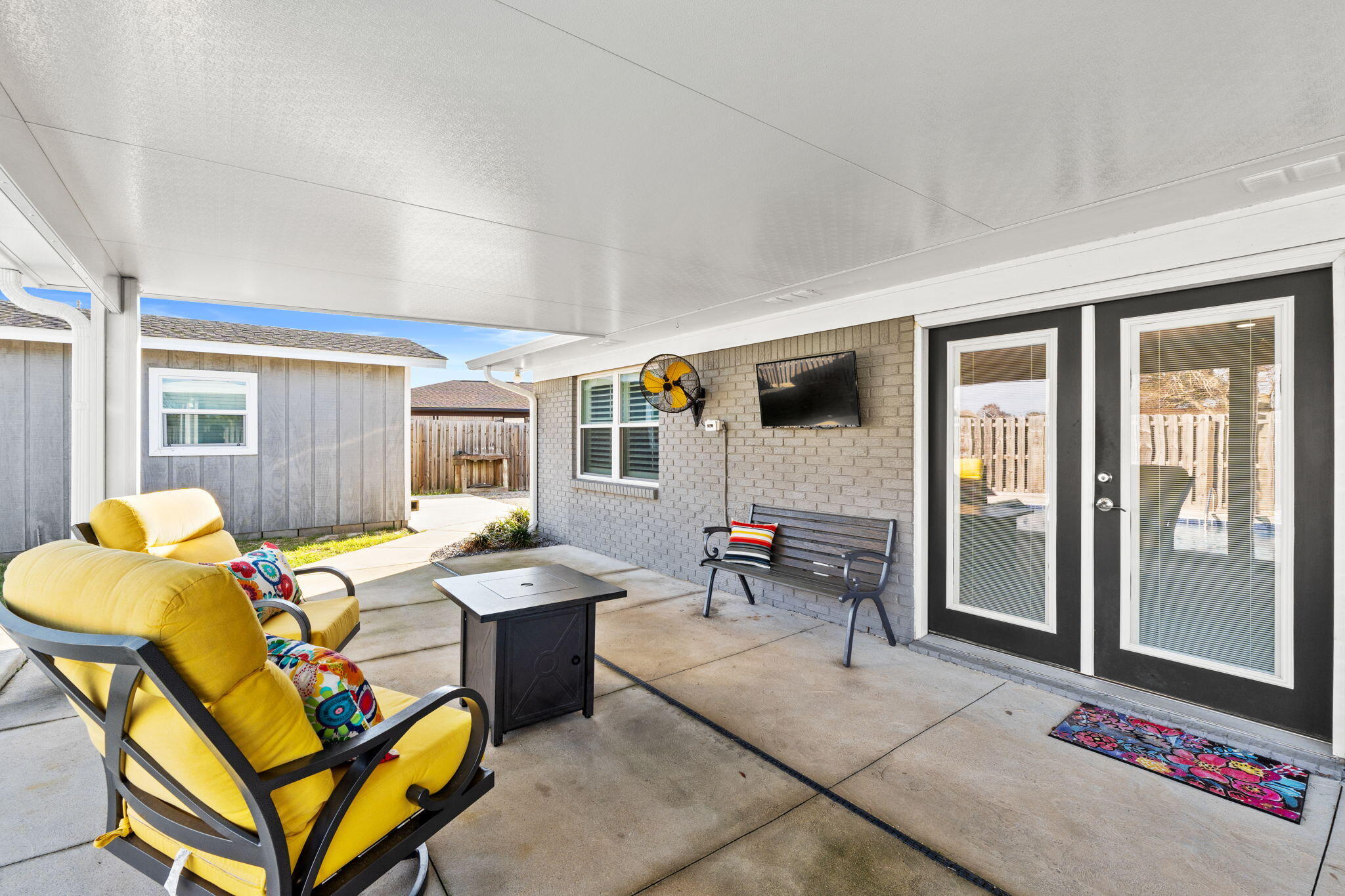 BAY FRONT - Residential