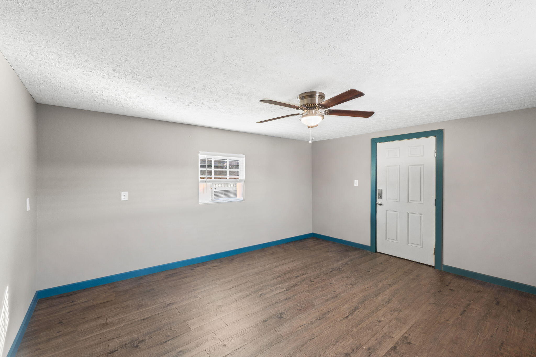 BAY FRONT - Residential