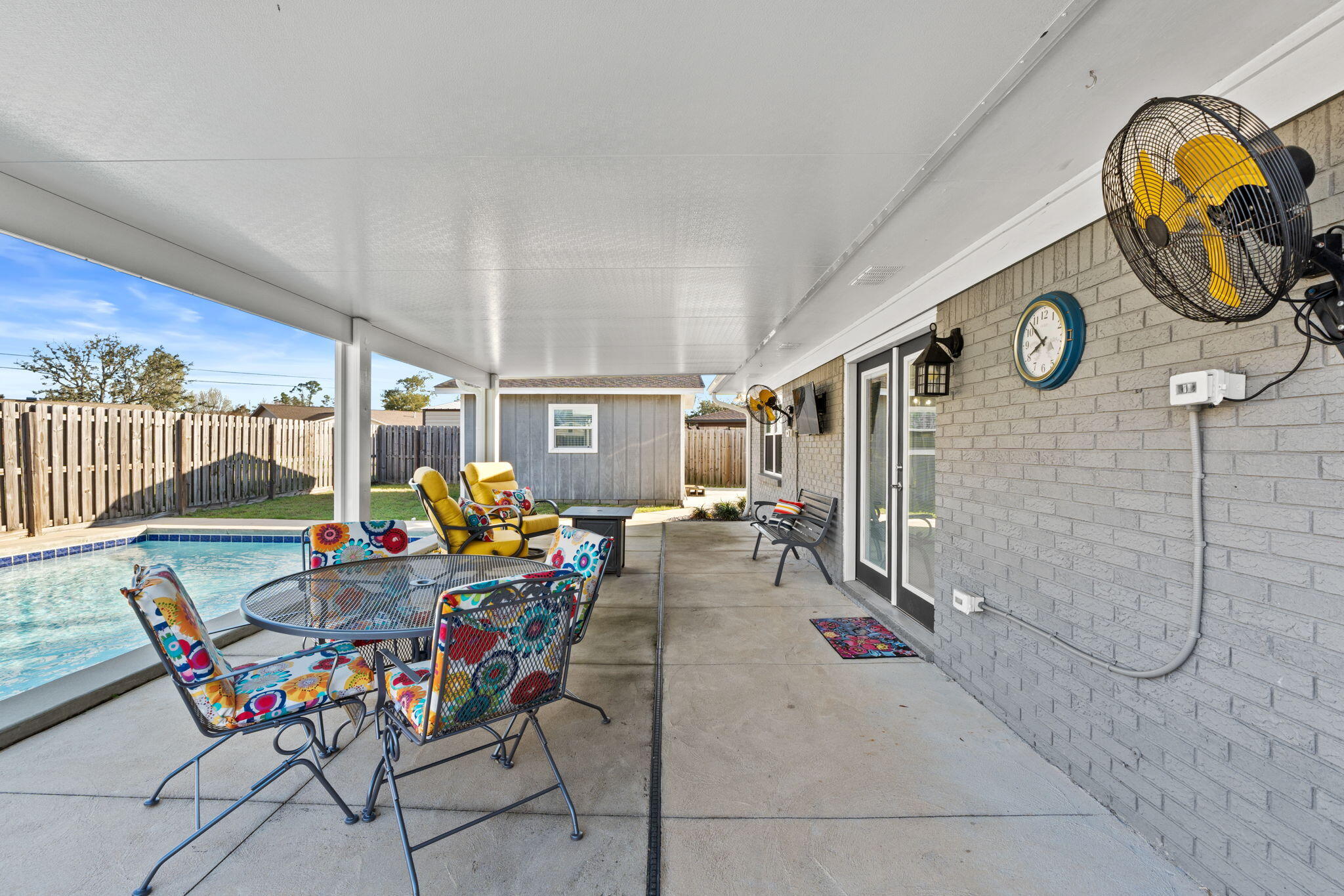 BAY FRONT - Residential