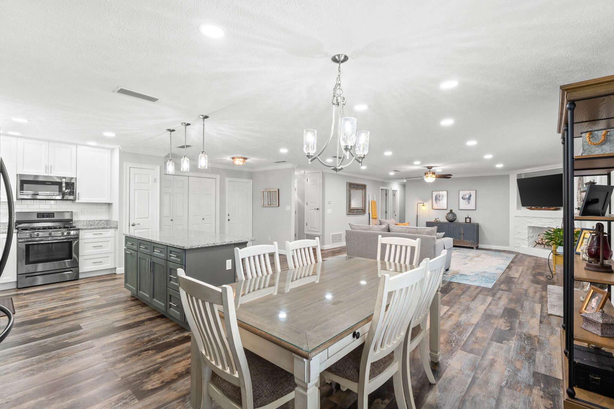 BAY FRONT - Residential