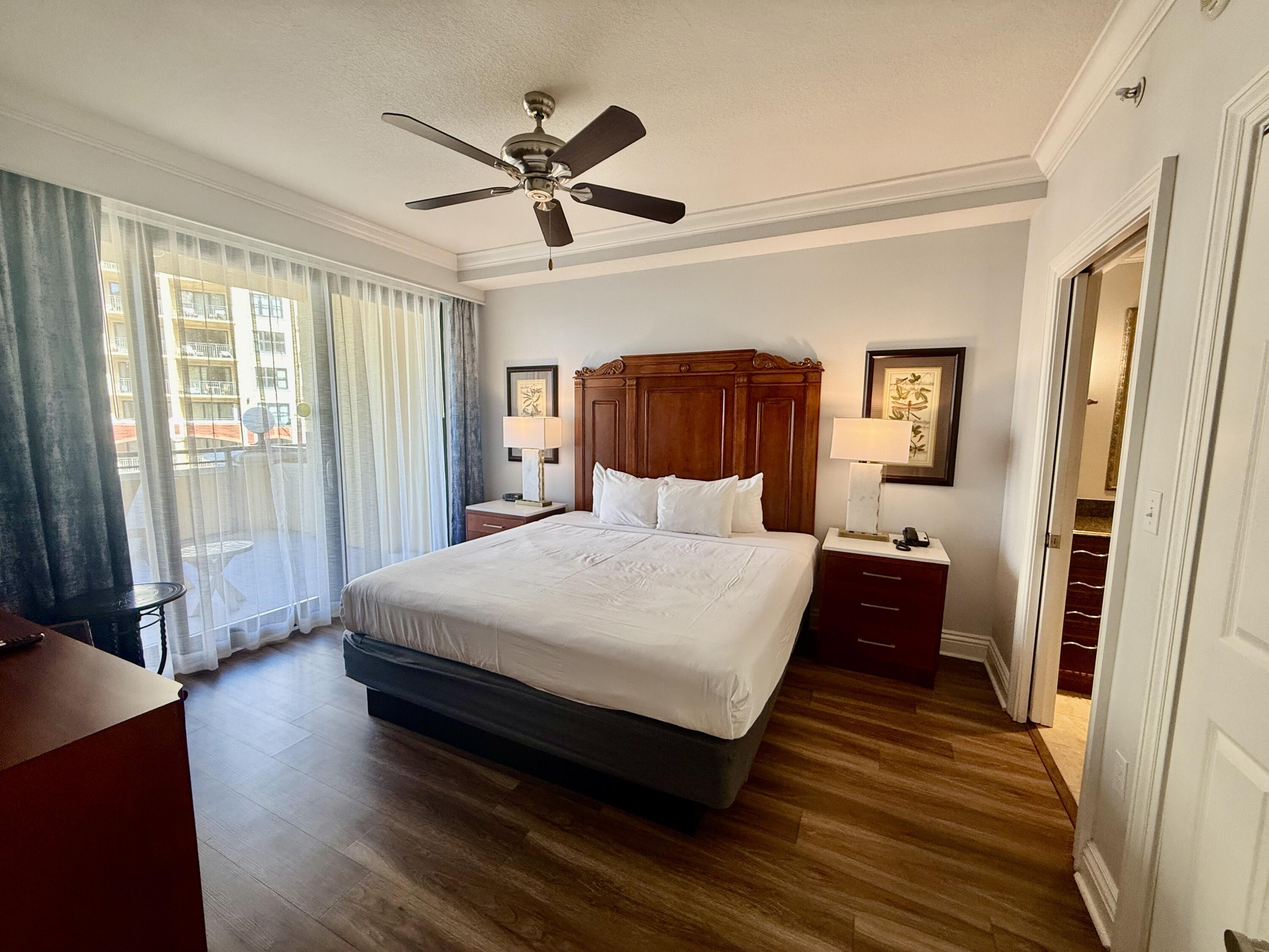 EMERALD GRANDE - Residential