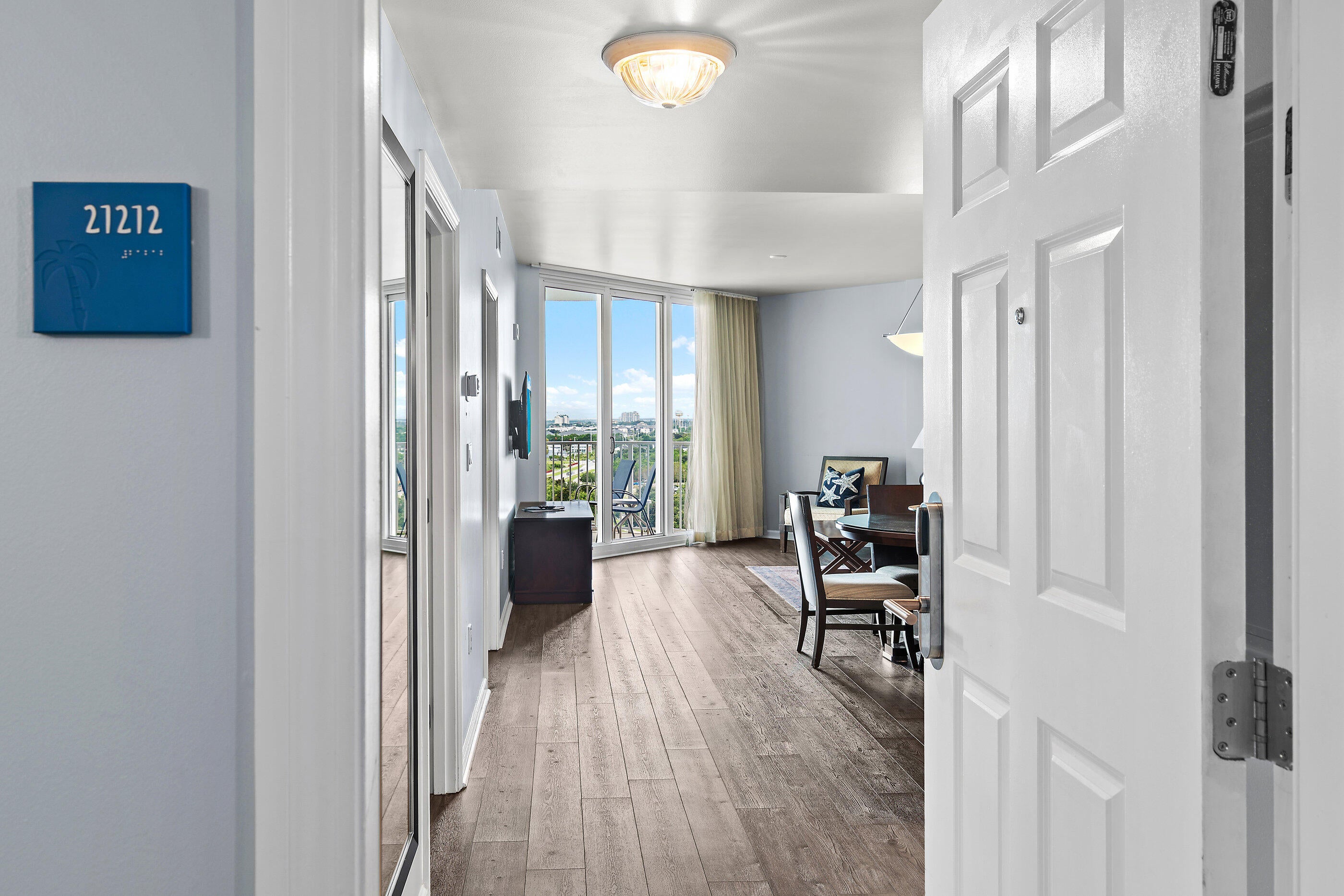 4207 Indian Bayou Trail 21212
