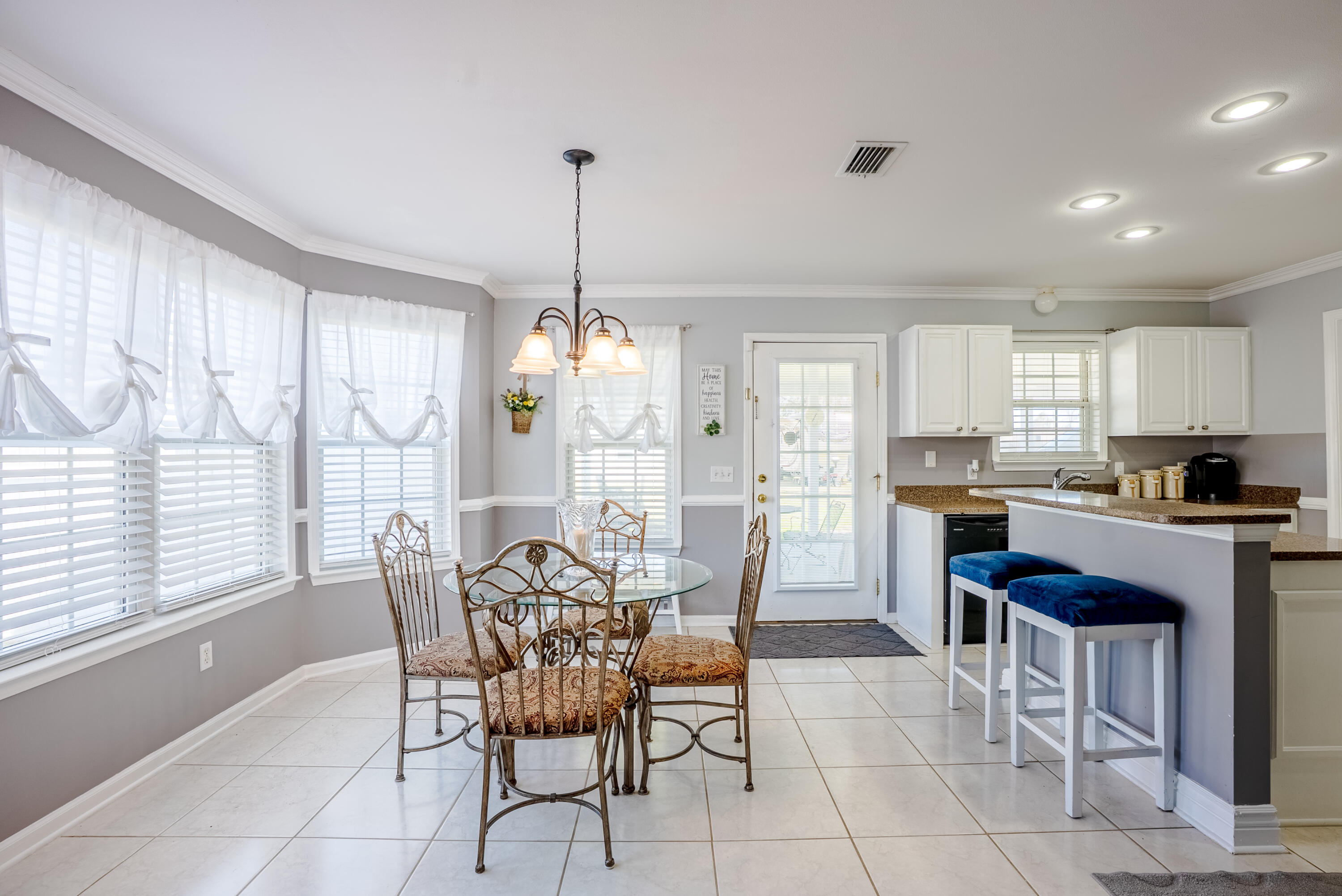 HILAND HILLS - Residential