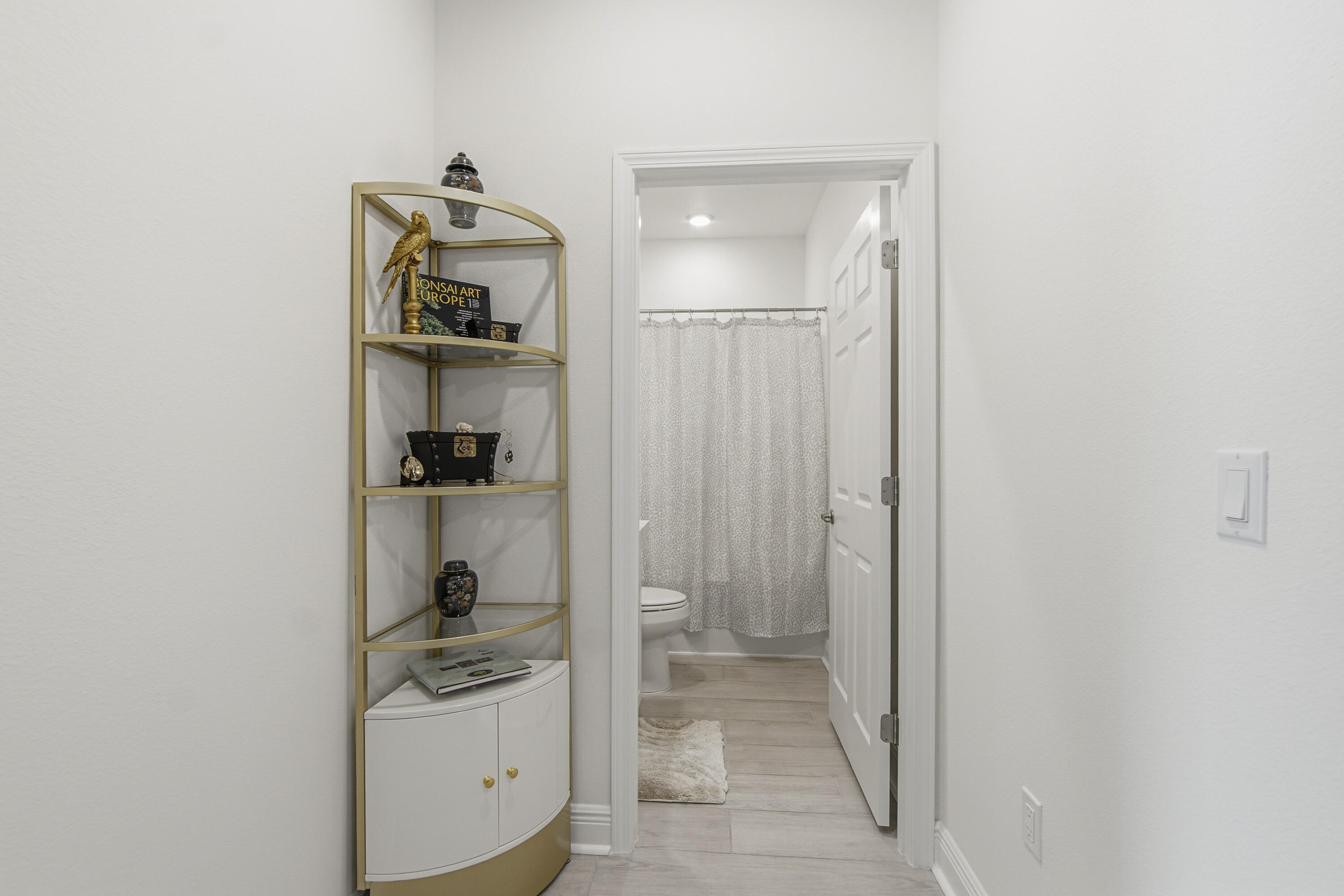 WINDSWEPT ESTATES - Residential