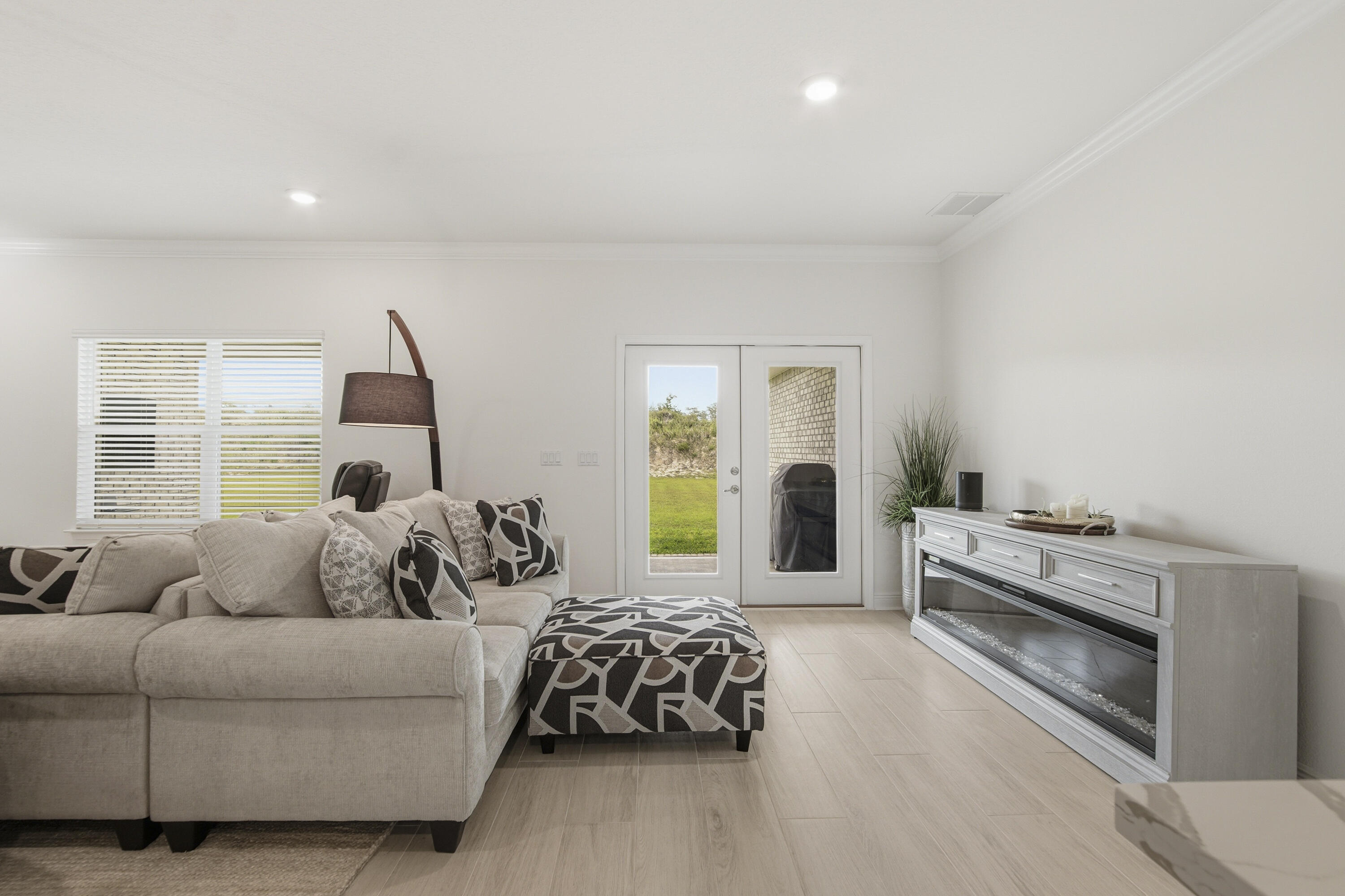 WINDSWEPT ESTATES - Residential