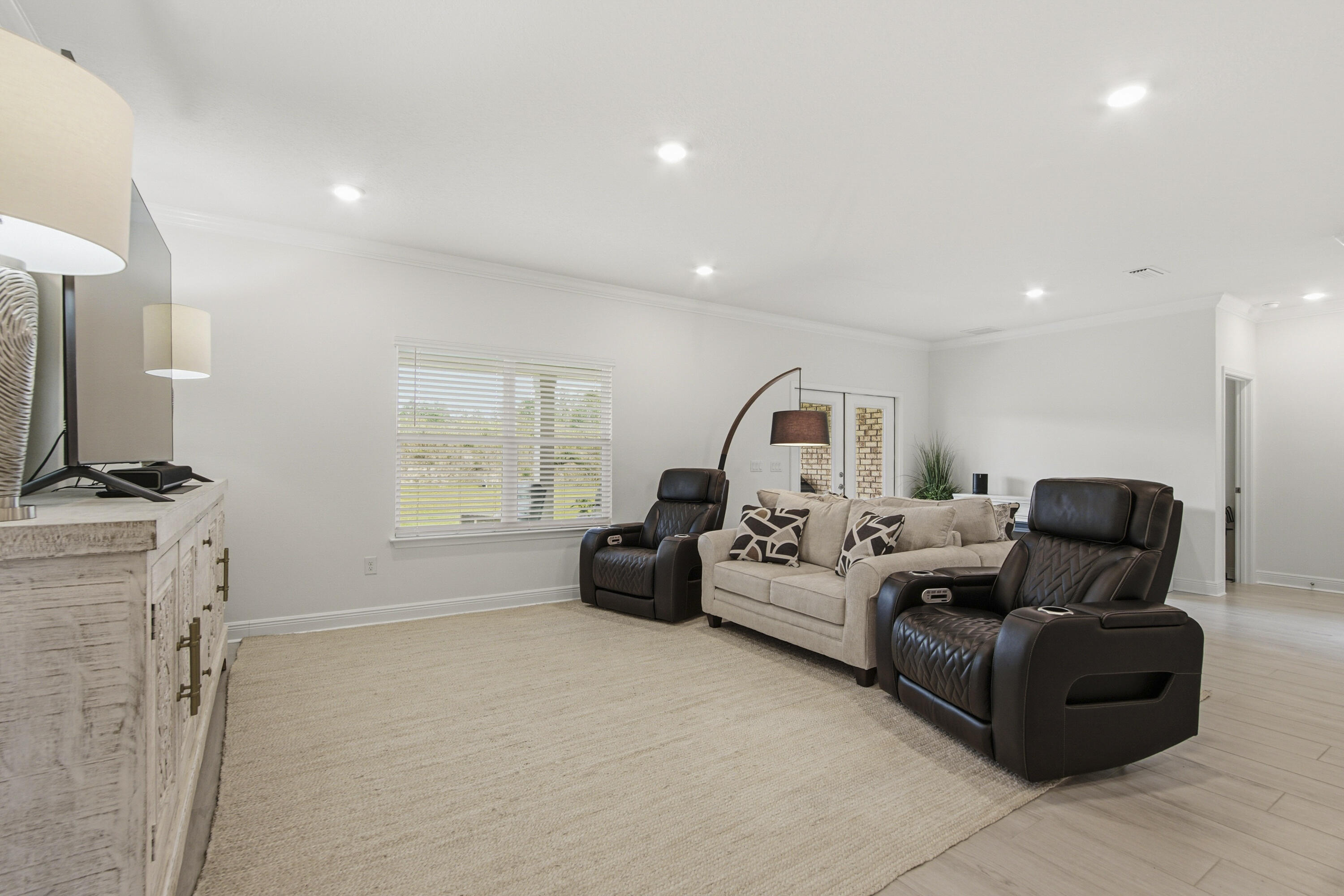 WINDSWEPT ESTATES - Residential