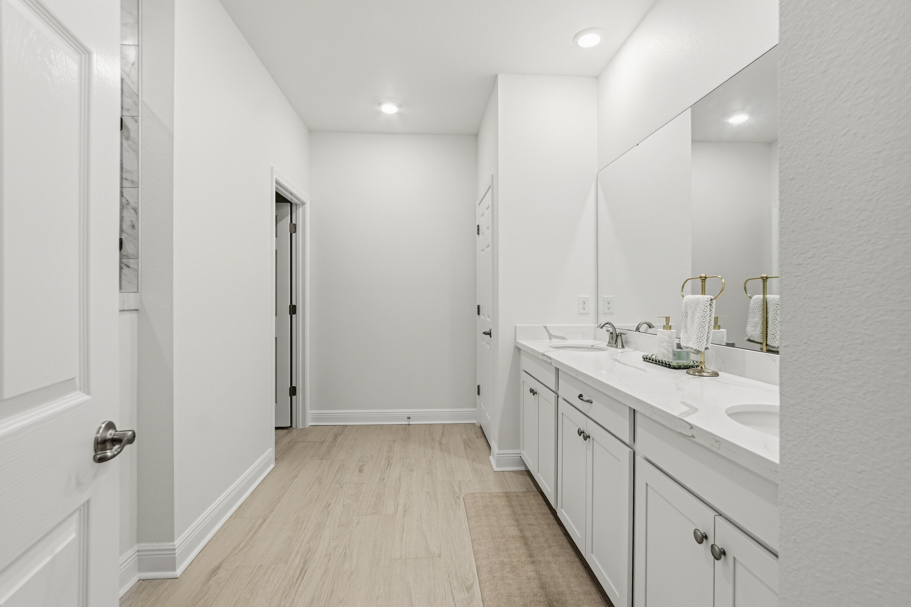 WINDSWEPT ESTATES - Residential