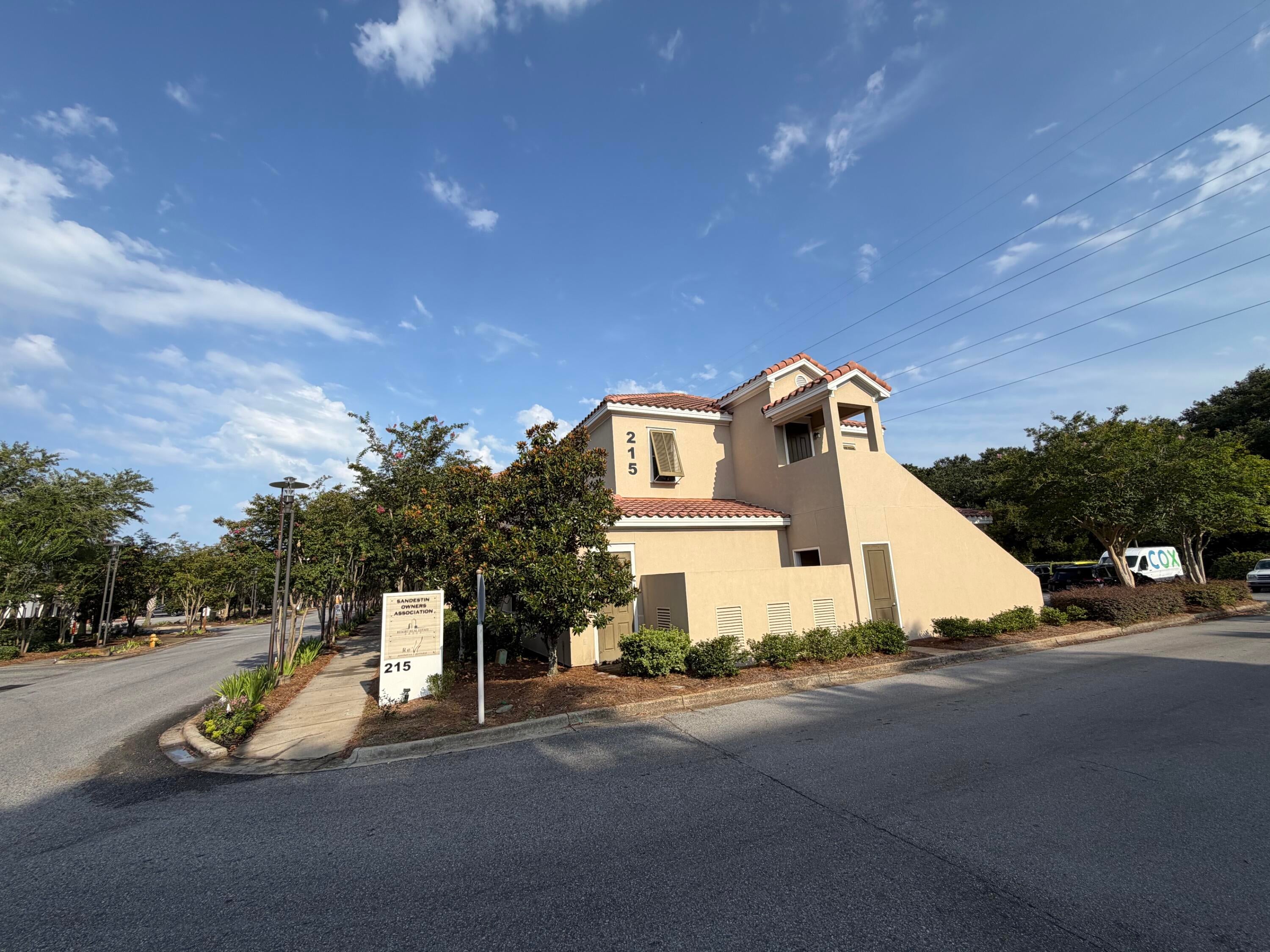215 Grand Boulevard 101