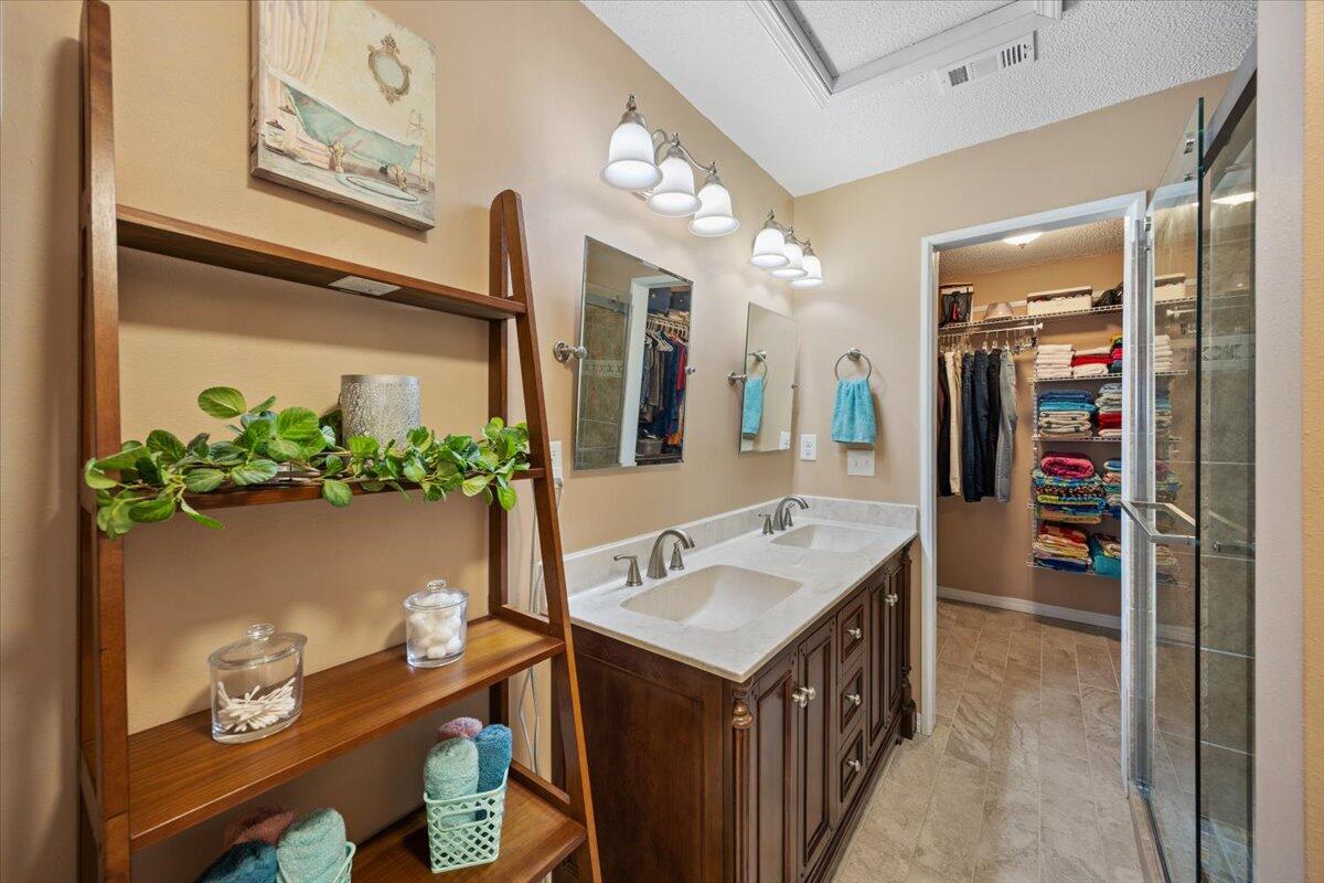 WYNNEHAVEN BEACH PATIO HOMES 1 - Residential