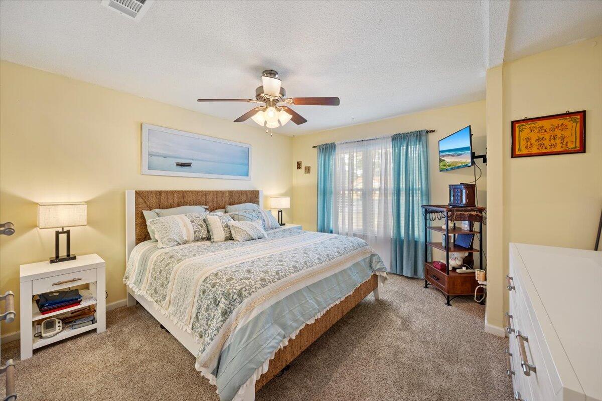 WYNNEHAVEN BEACH PATIO HOMES 1 - Residential