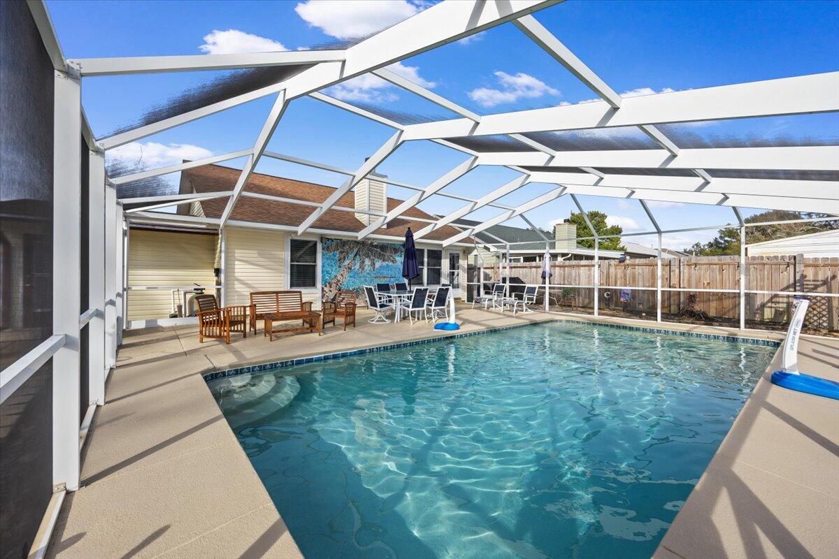 WYNNEHAVEN BEACH PATIO HOMES 1 - Residential