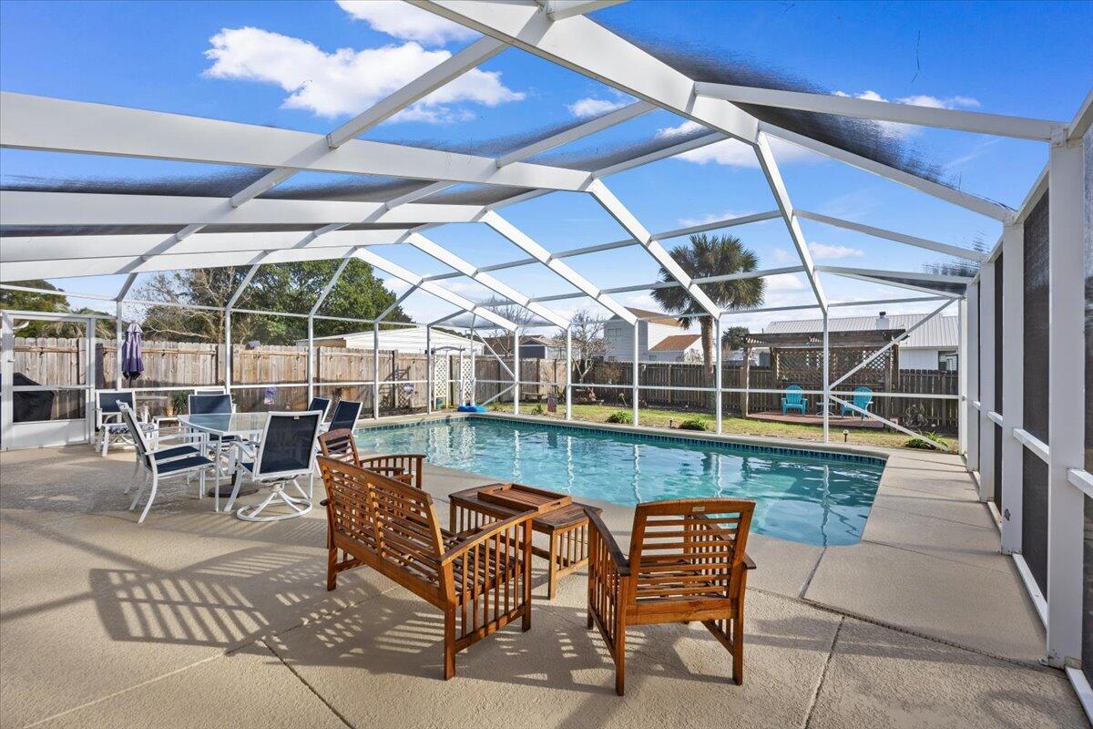 WYNNEHAVEN BEACH PATIO HOMES 1 - Residential