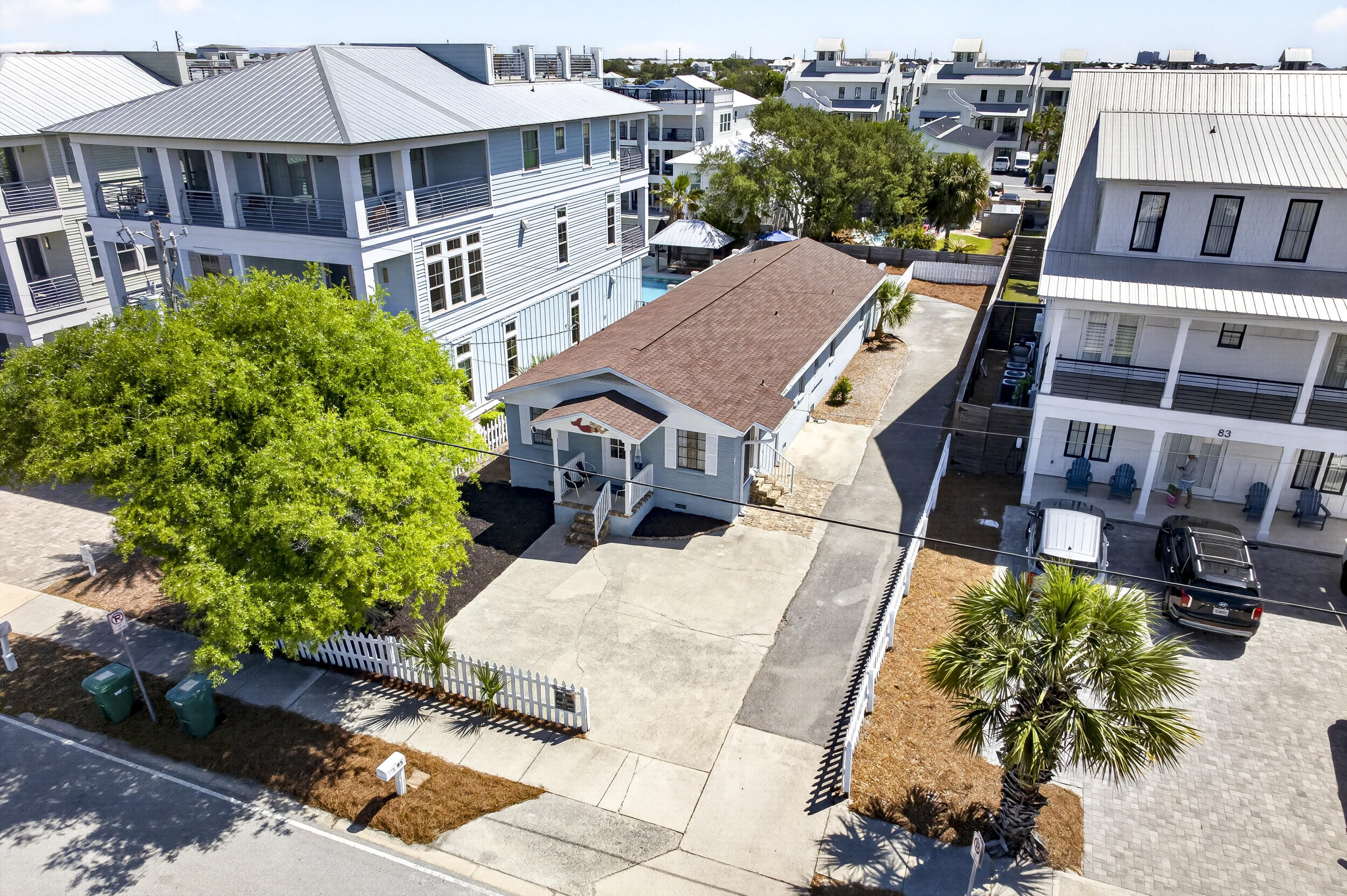 CRYSTAL BEACH - Residential