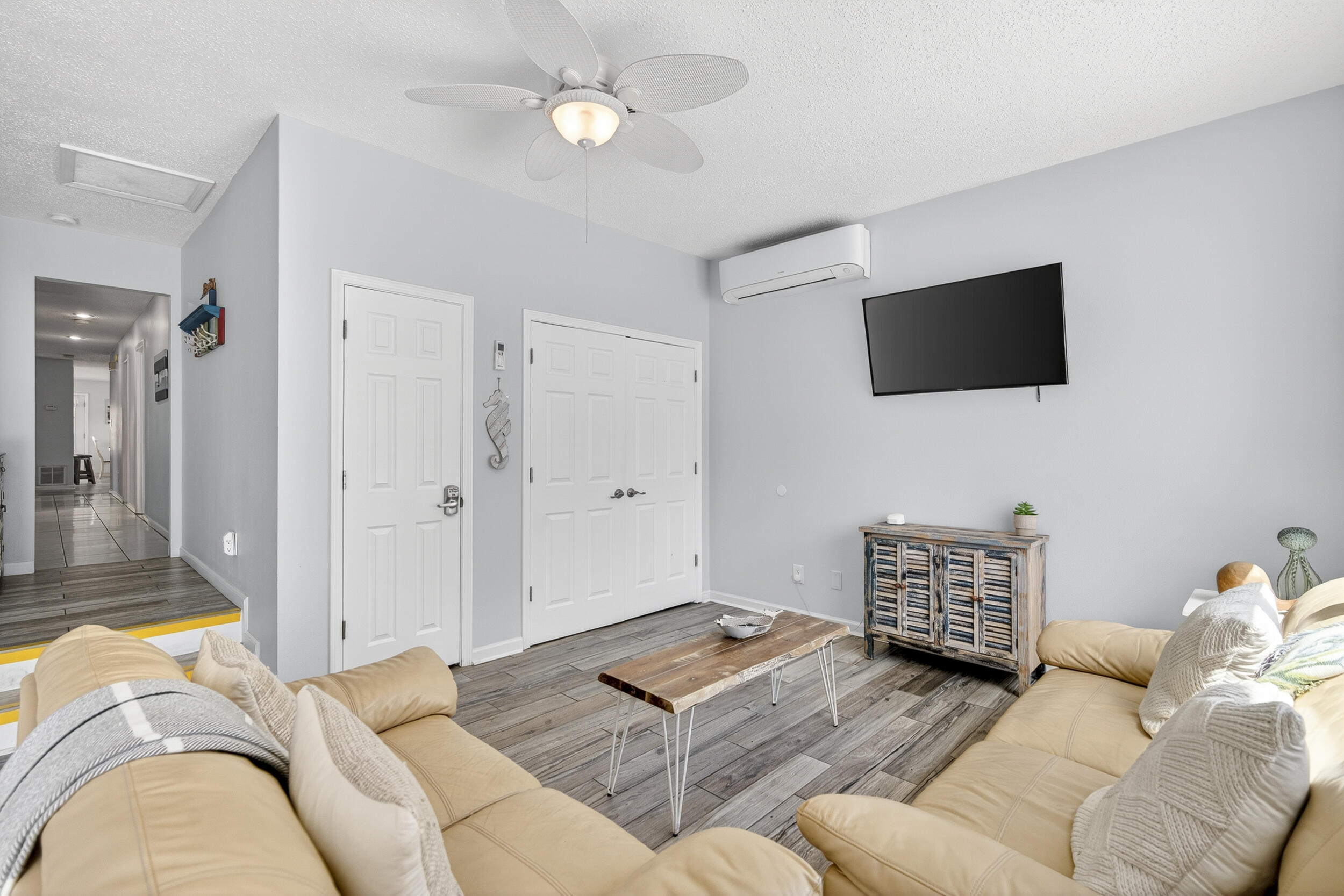 CRYSTAL BEACH - Residential