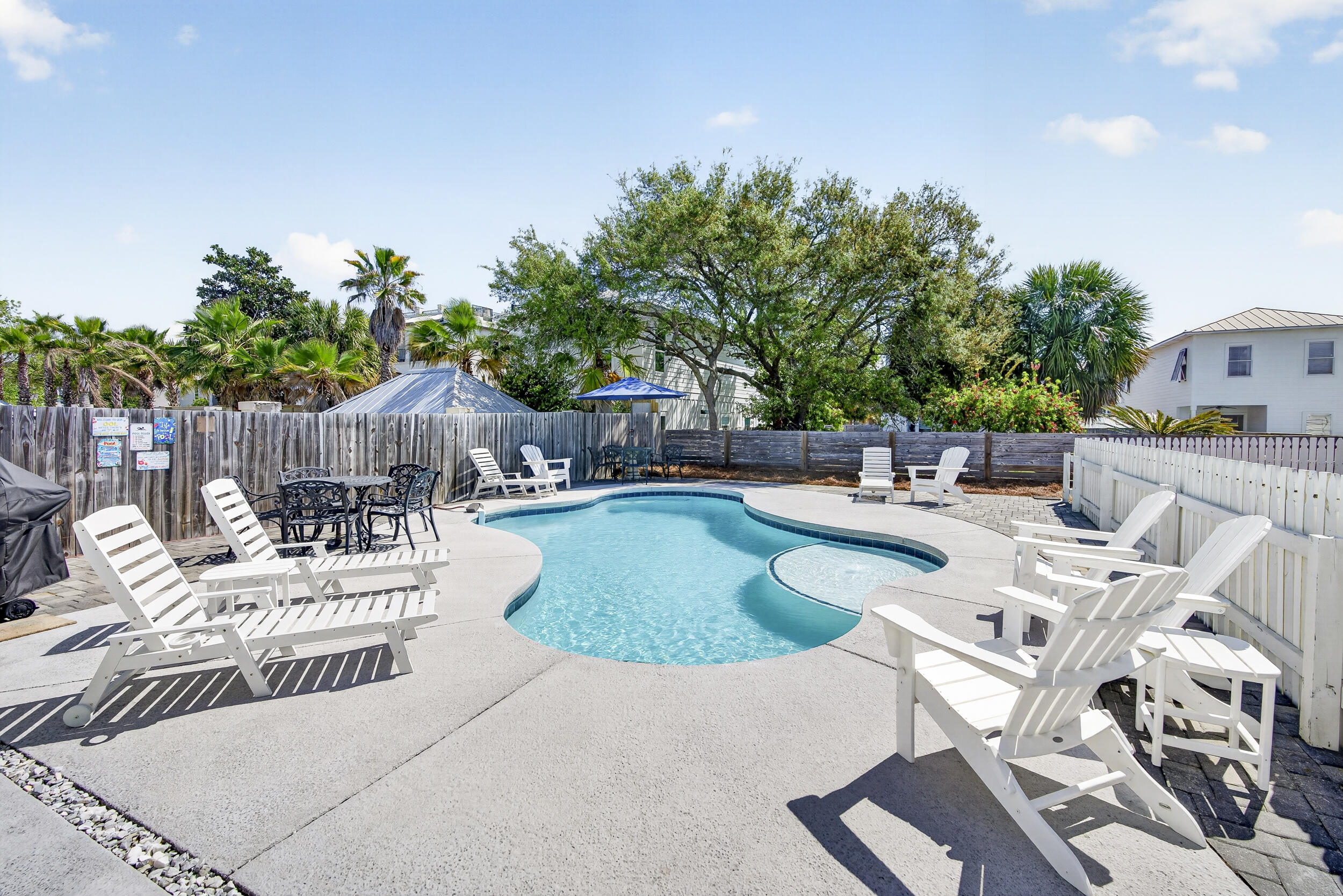 CRYSTAL BEACH - Residential